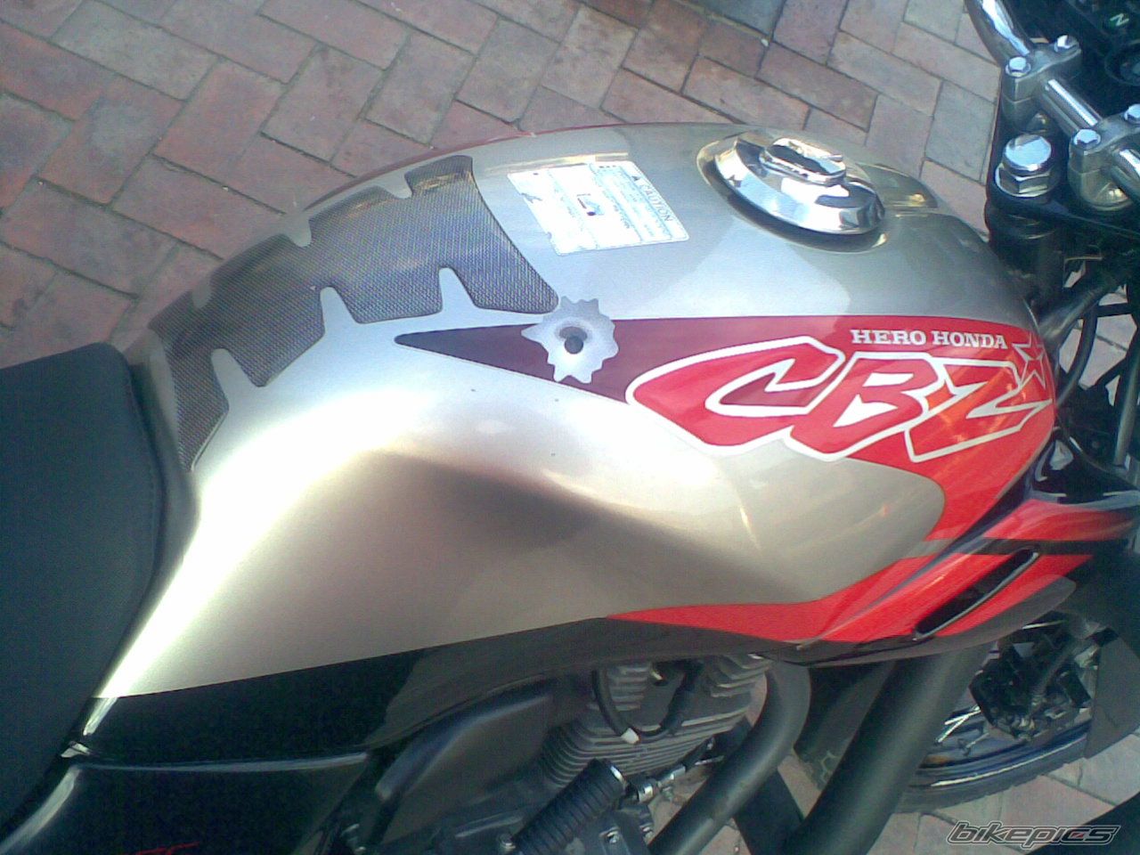 Bike Photo 984006