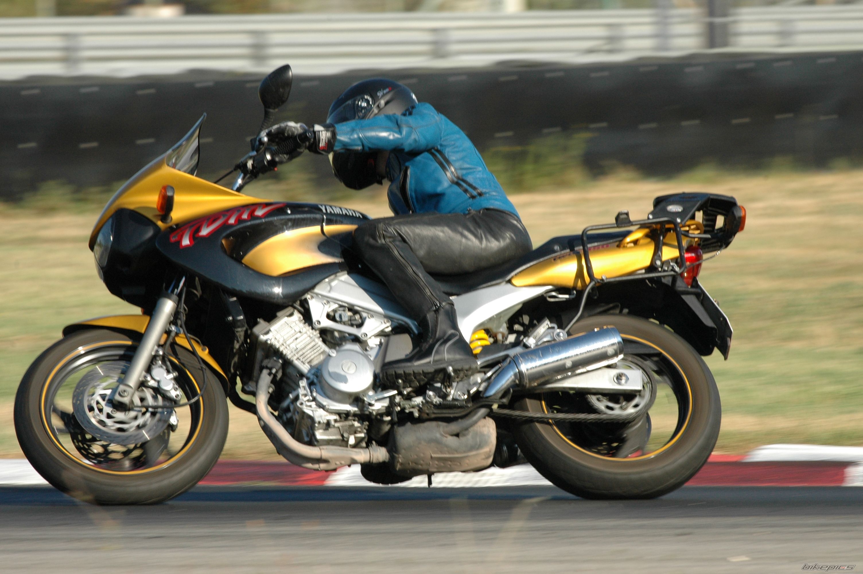 Bike Photo 984421