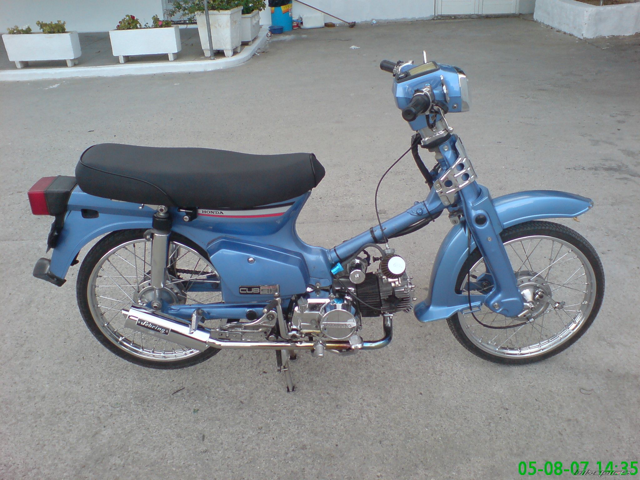 Bike Photo 984535