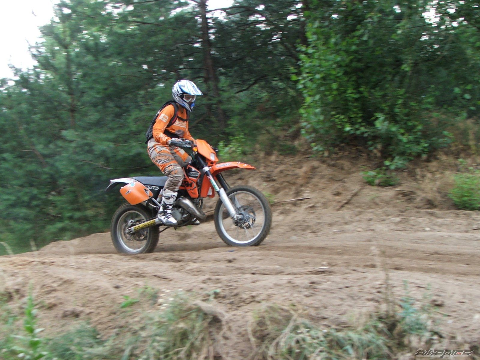 Bike Photo 985311
