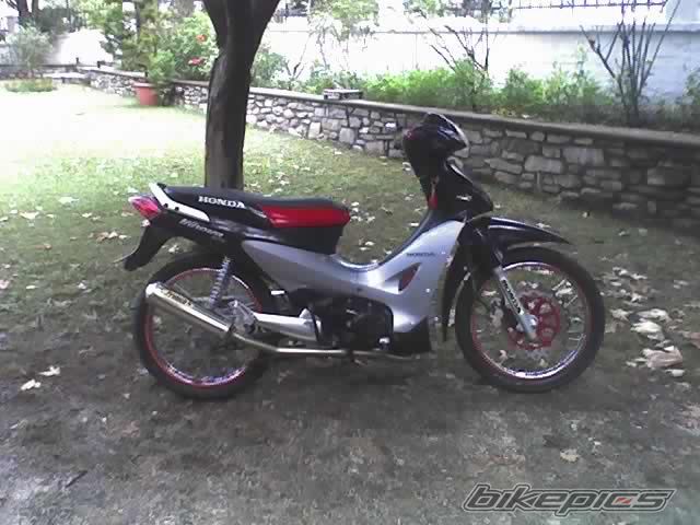 Bike Photo 985544