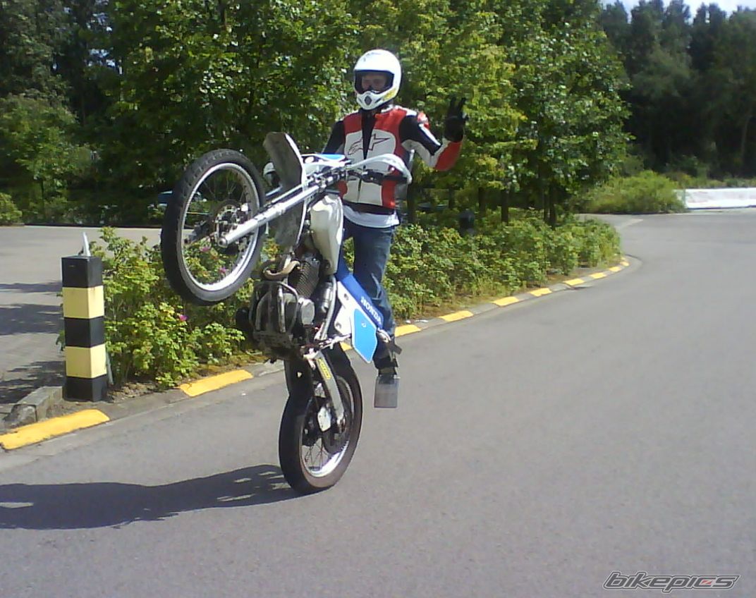 Bike Photo 985718