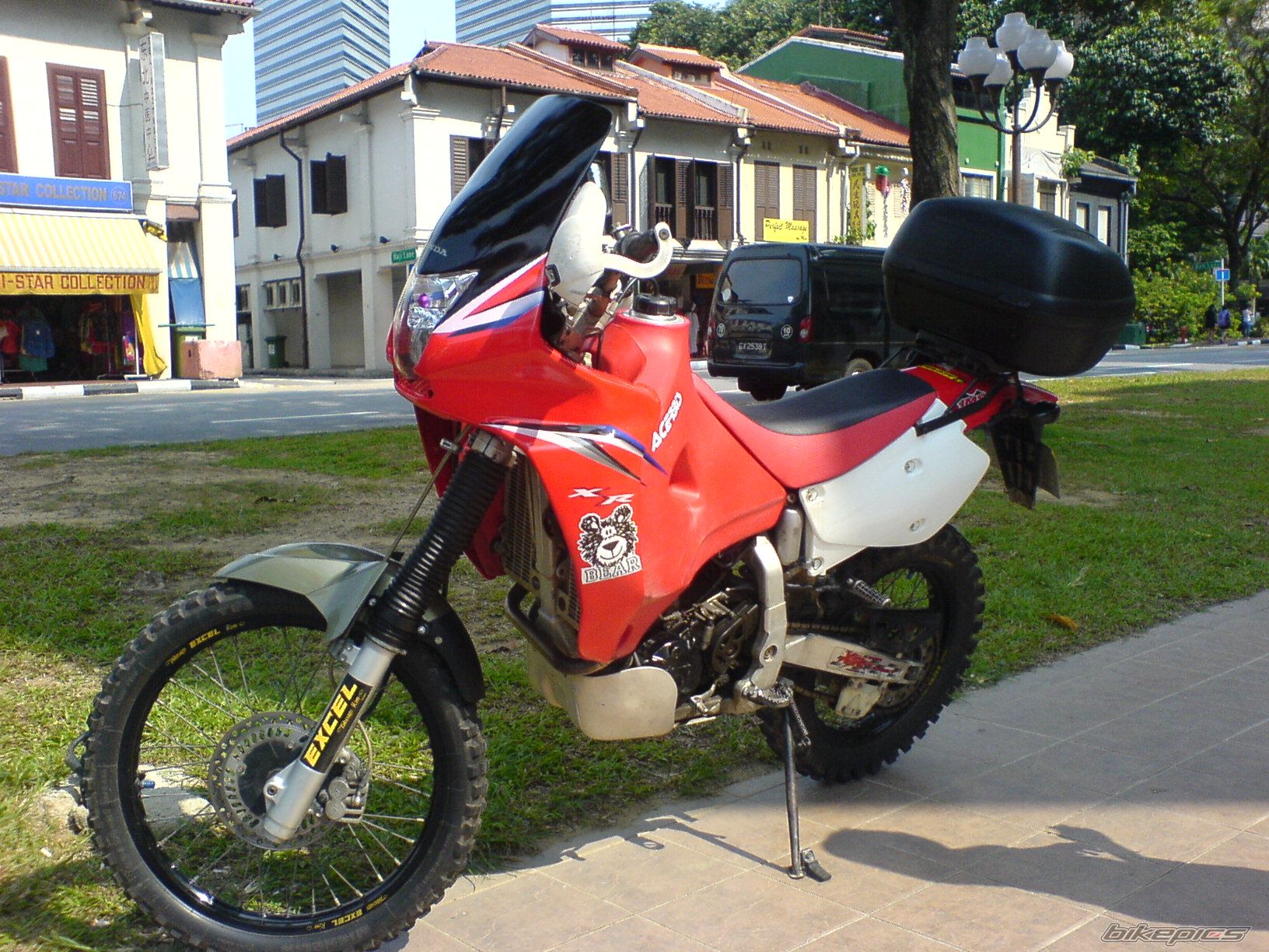 Photo 985773