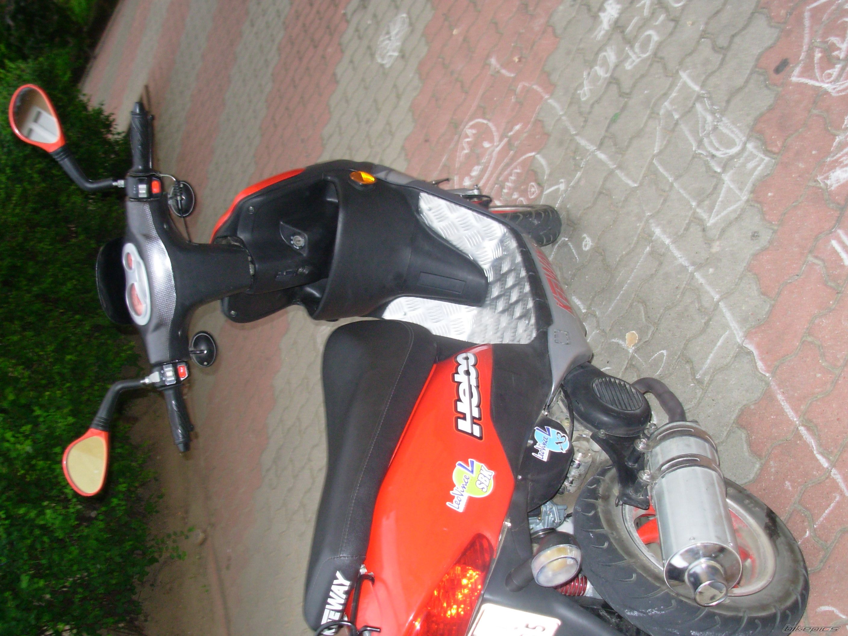 Bike Photo 985775