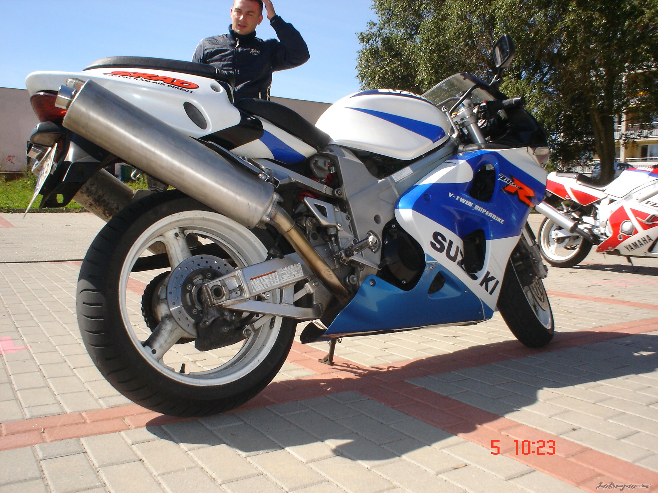 Bike Photo 985944