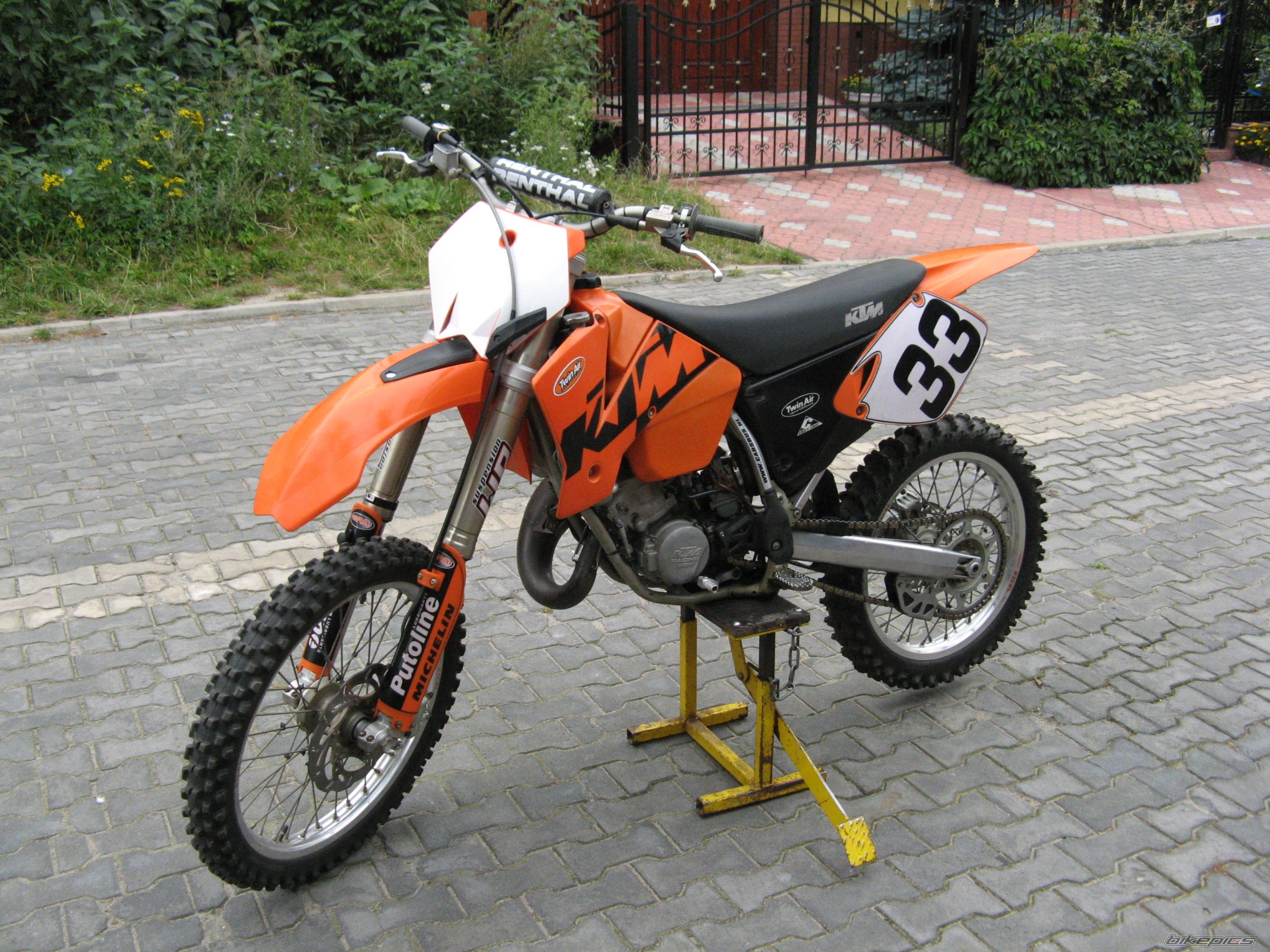 Bike Photo 985946