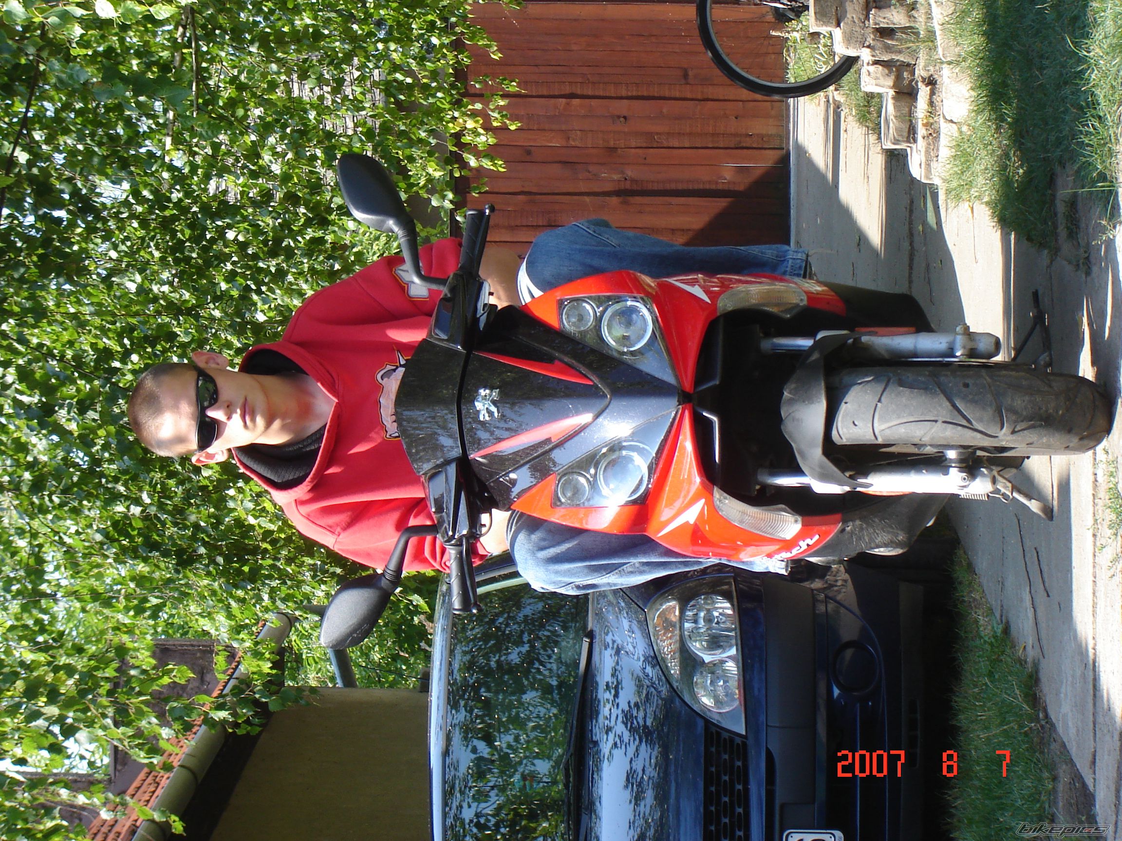 Photo 986545
