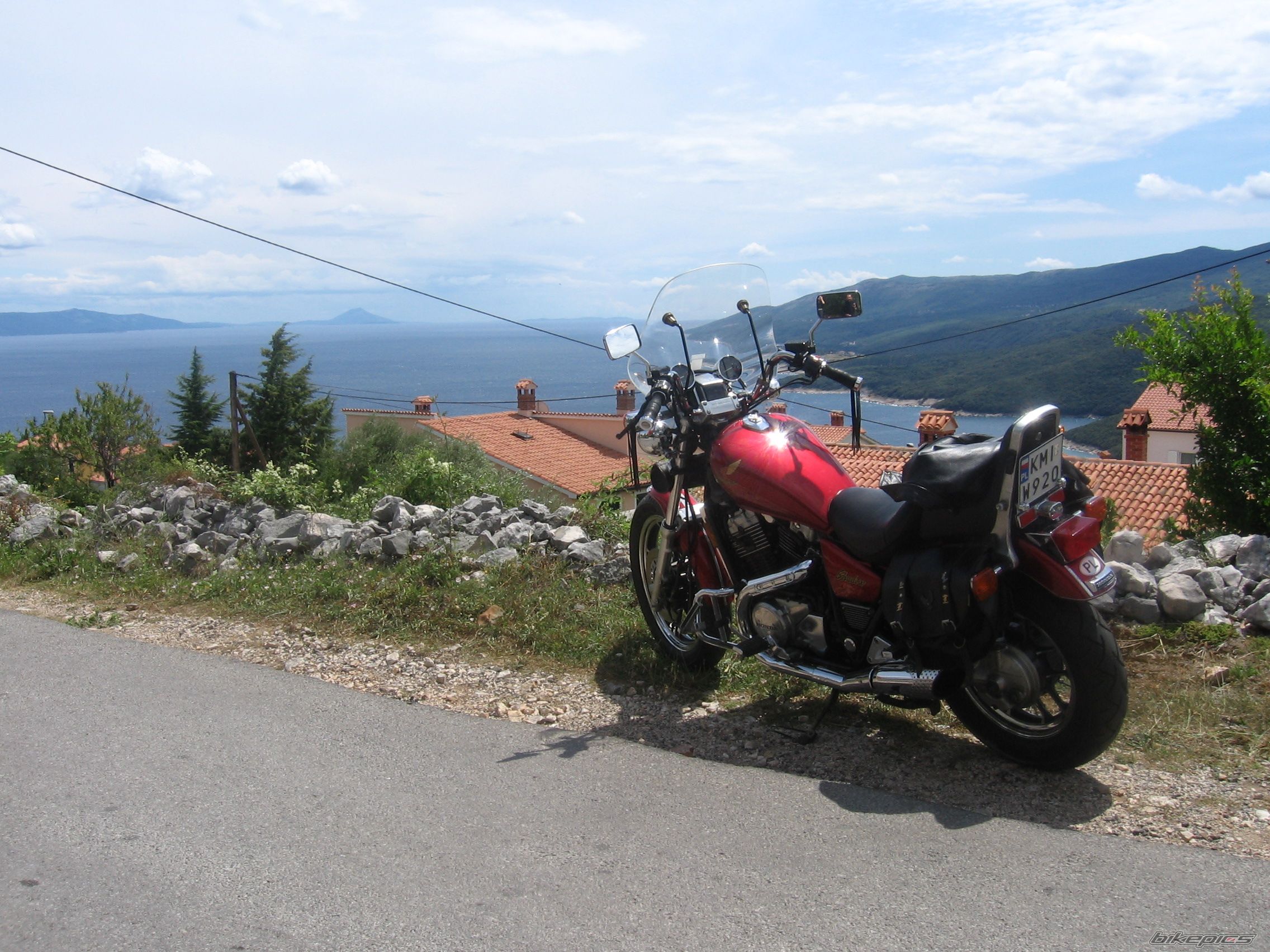 Photo 986947