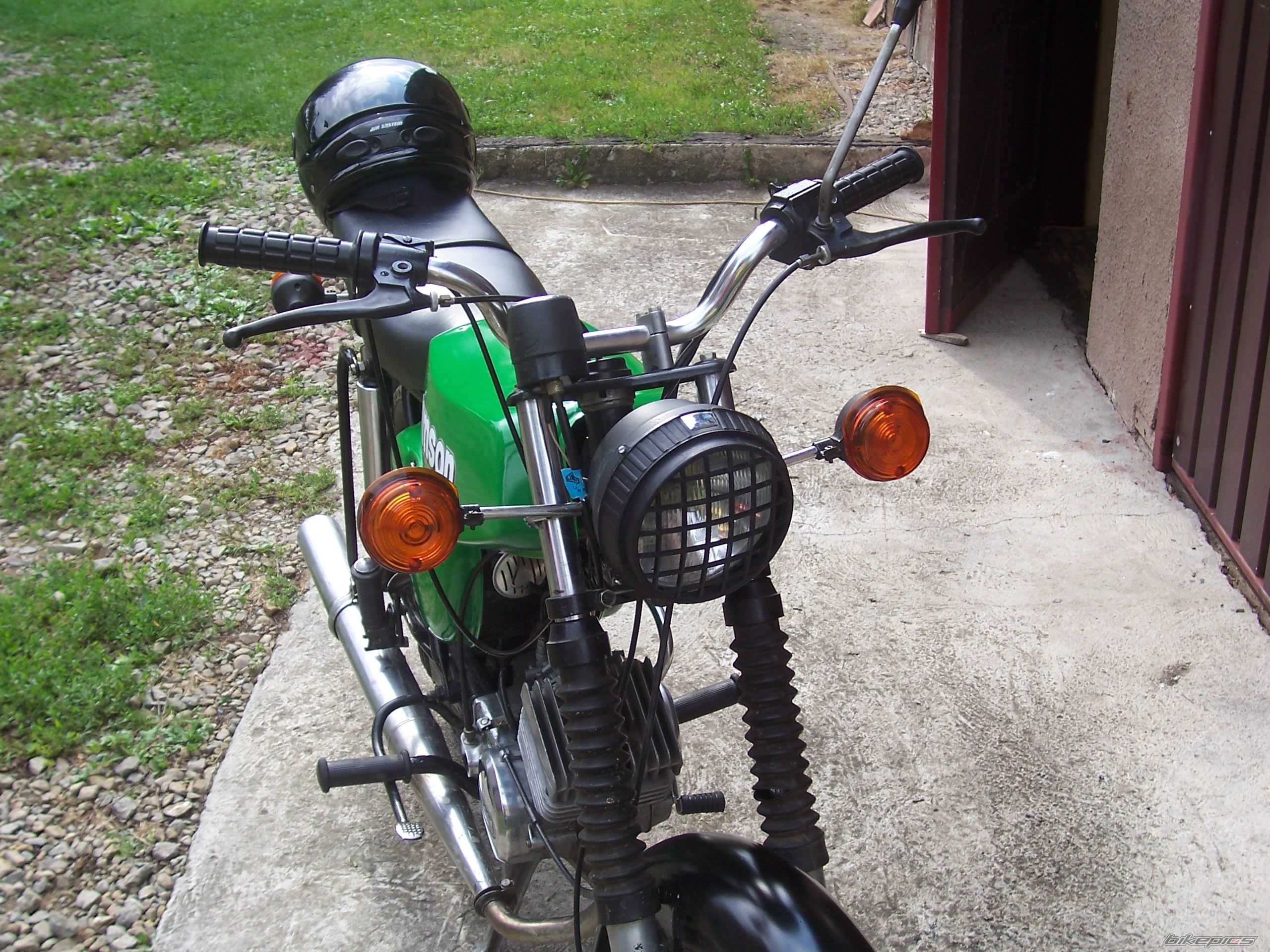 Bike Photo 987020