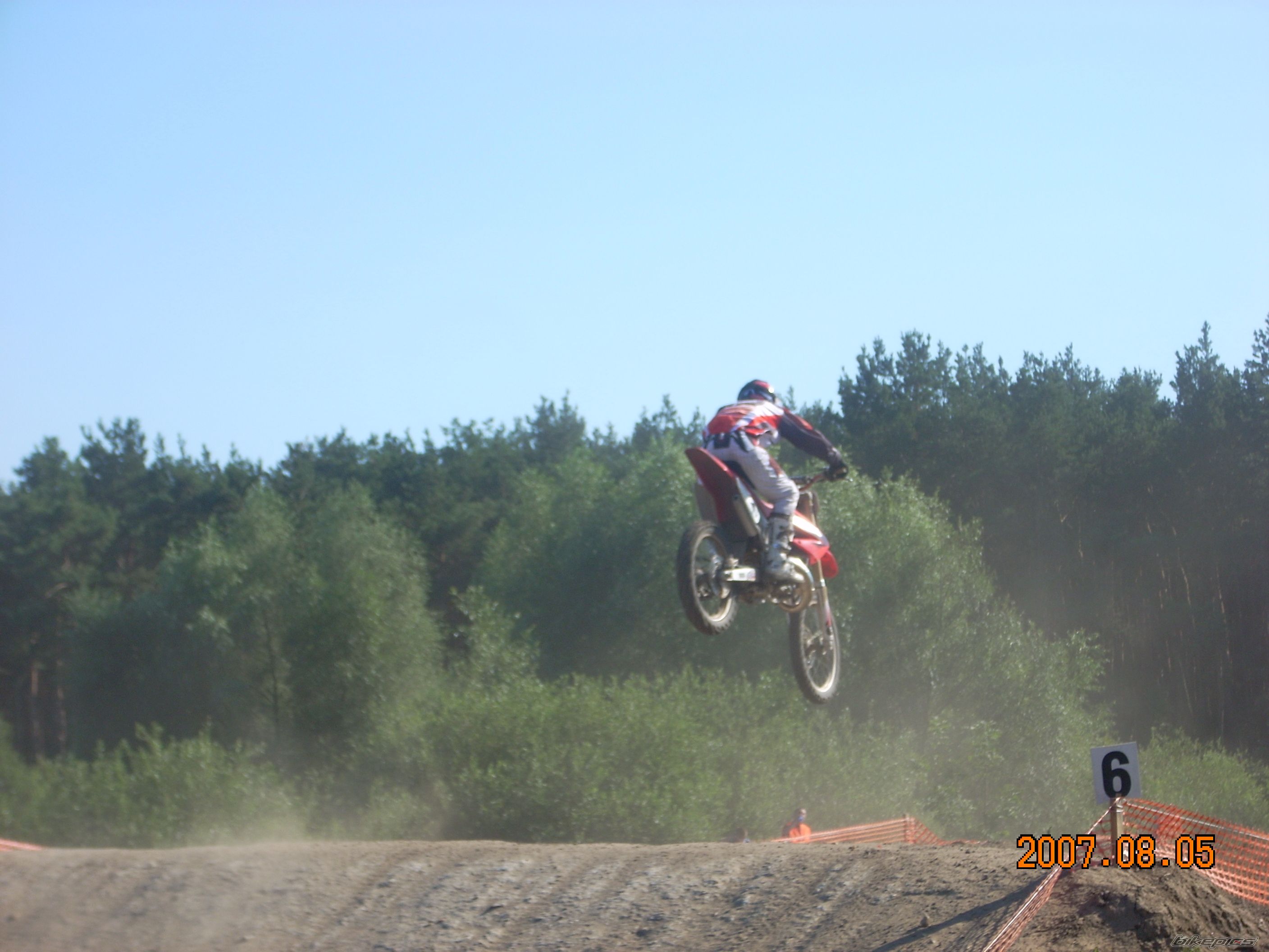Bike Photo 987058
