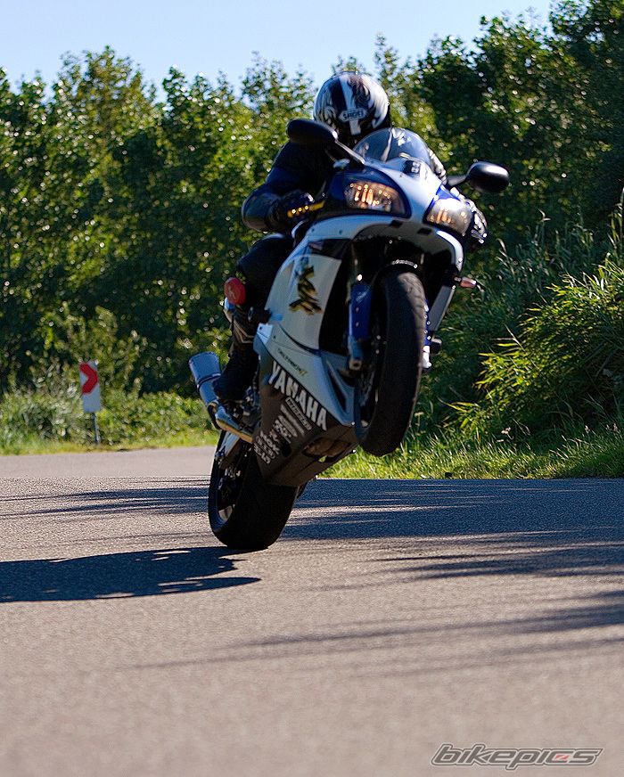 Bike Photo 987059