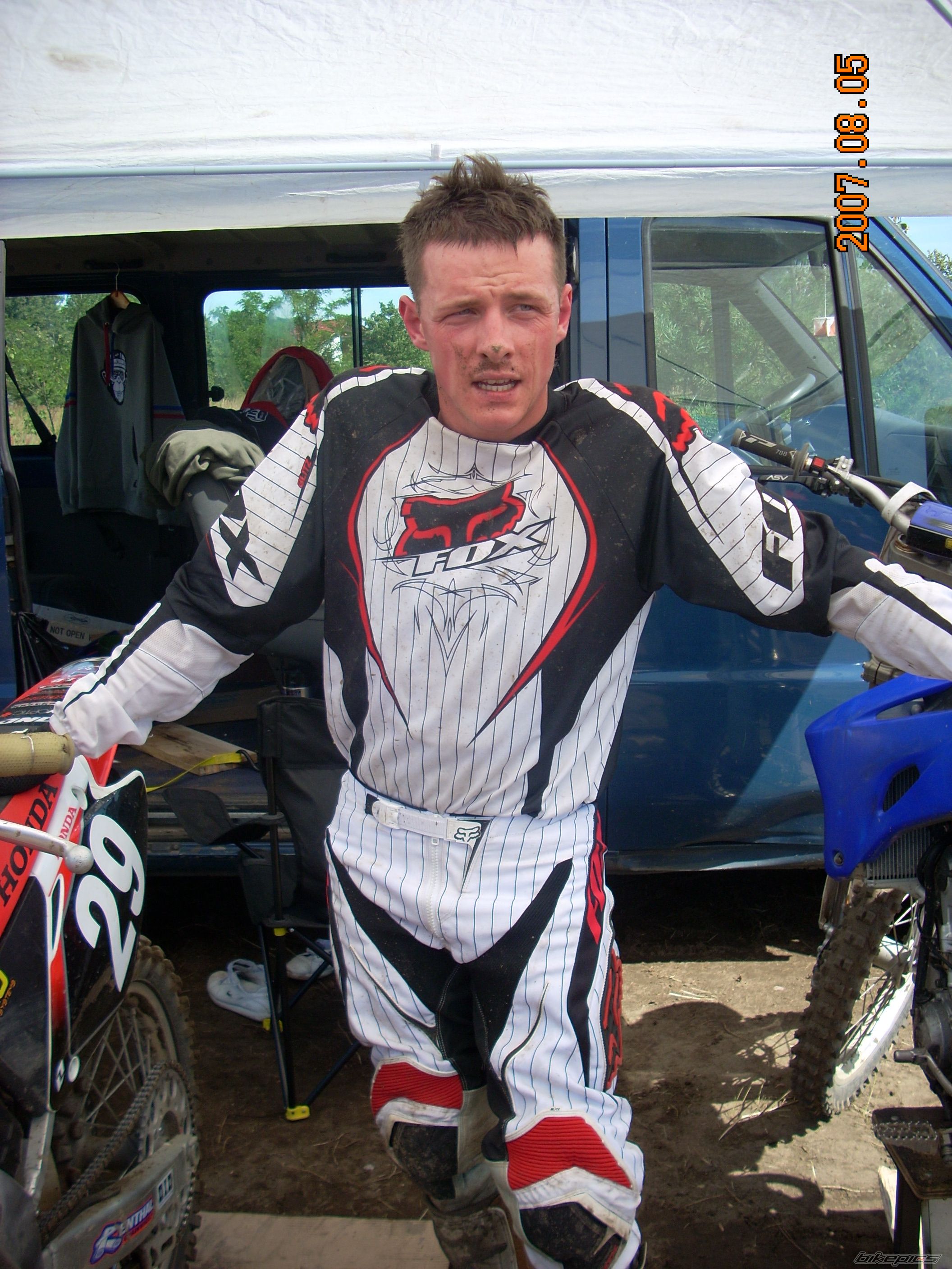 Bike Photo 987082