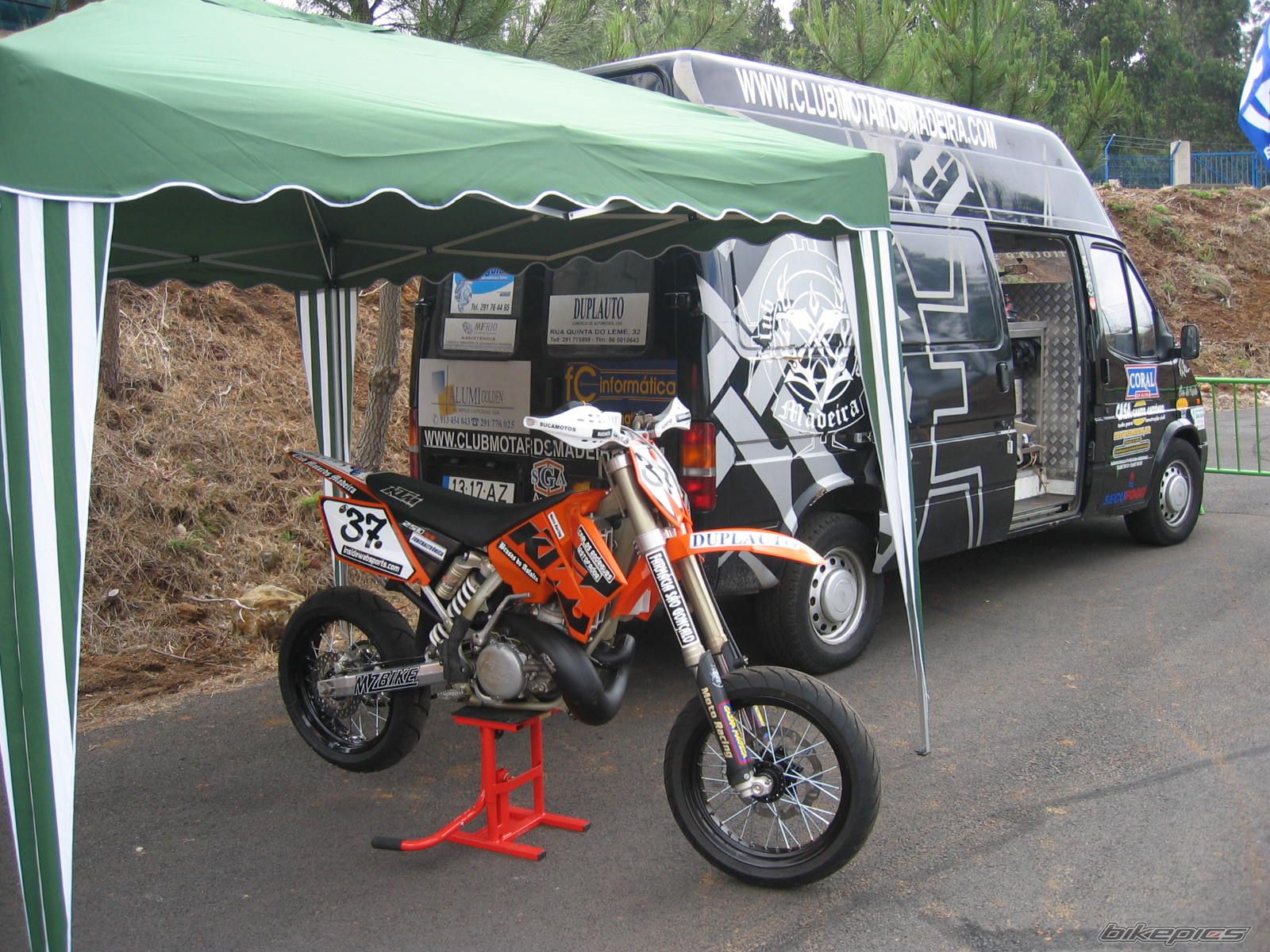 Bike Photo 987125
