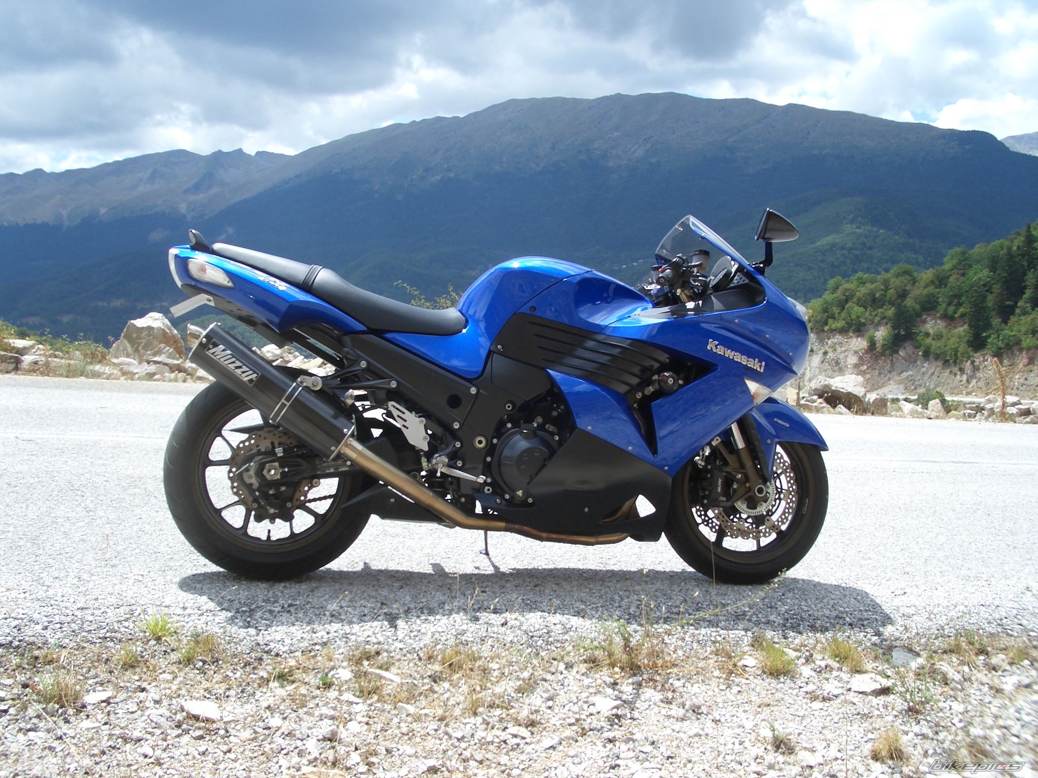 Bike Photo 987194