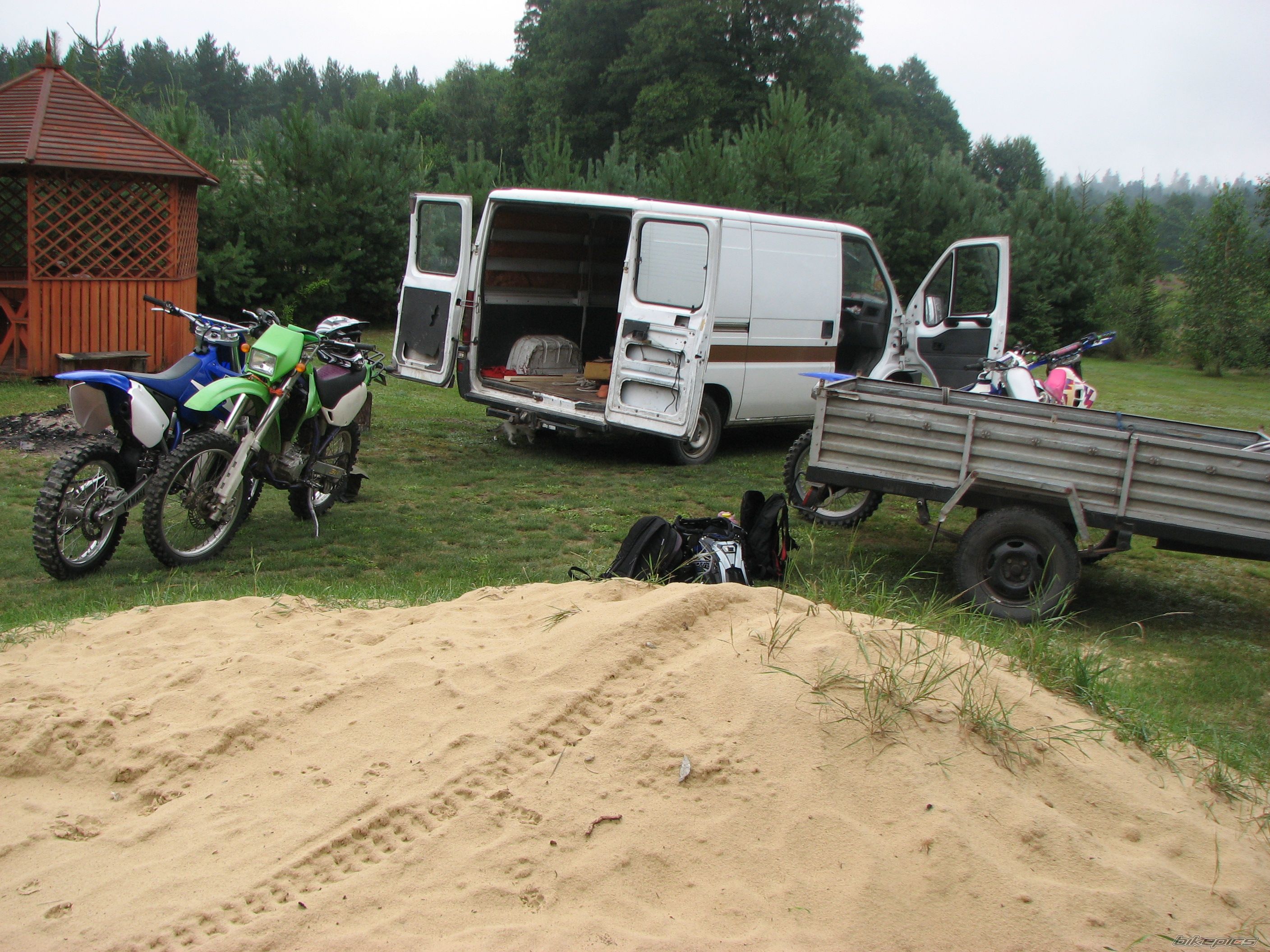 Bike Photo 987209