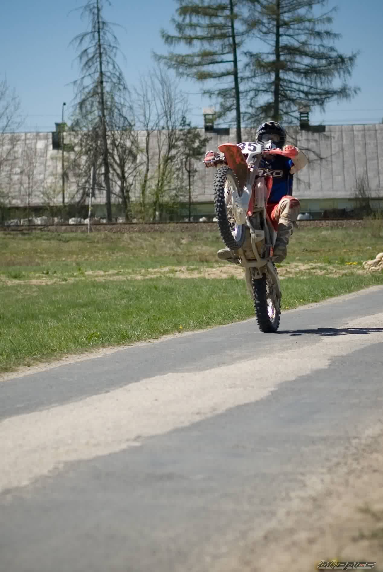 Bike Photo 987434