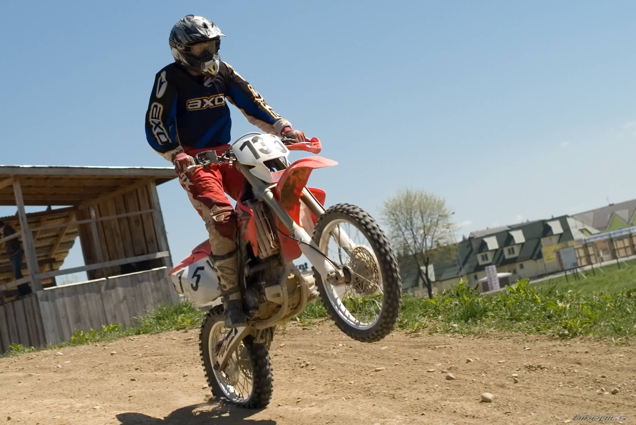 Bike Photo 987457