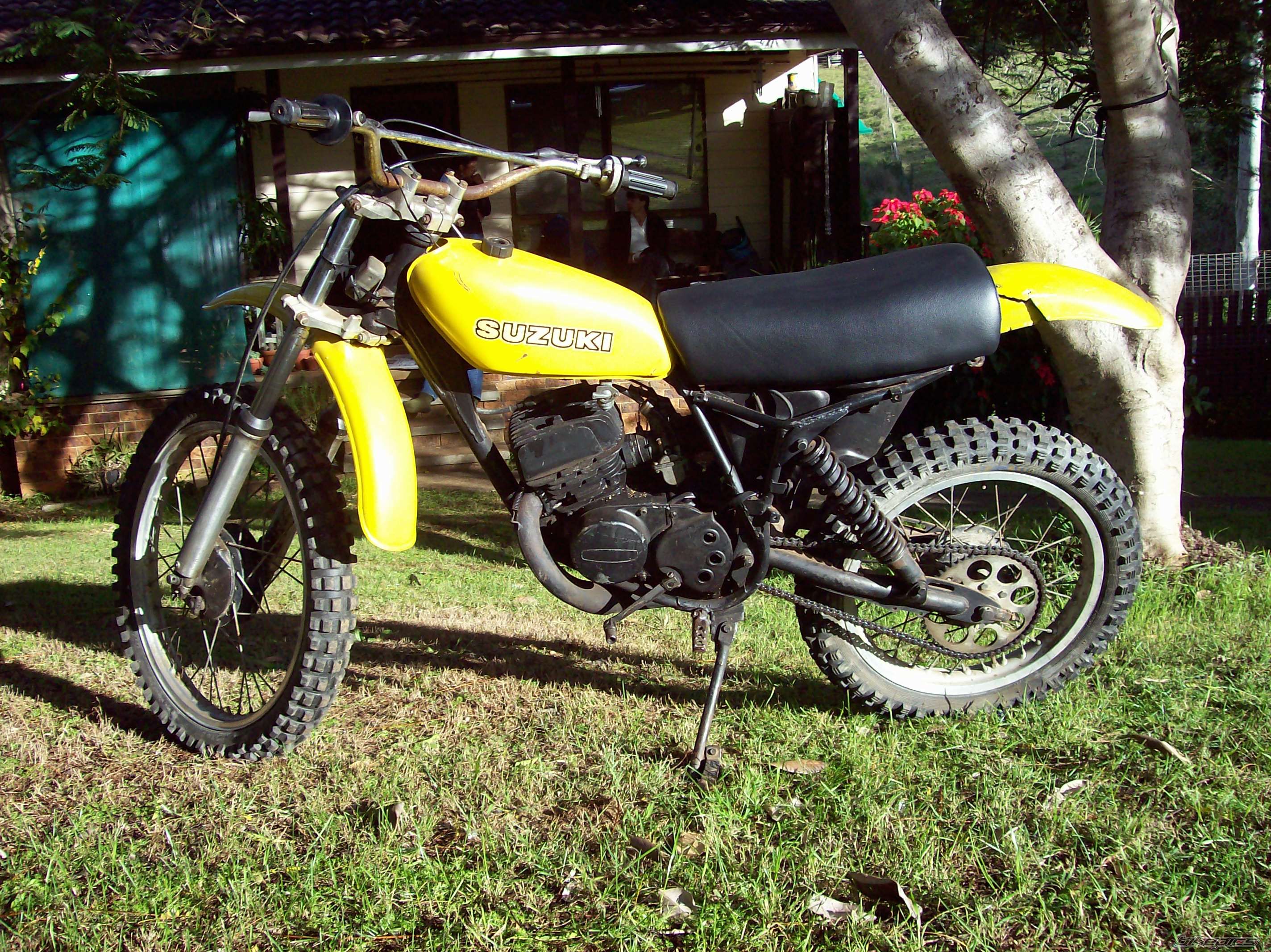 Bike Photo 987475
