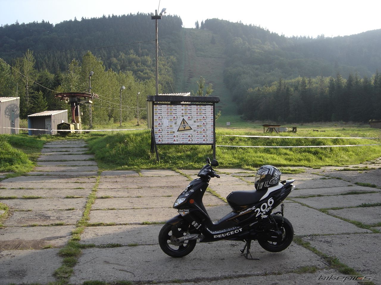 Photo 987894