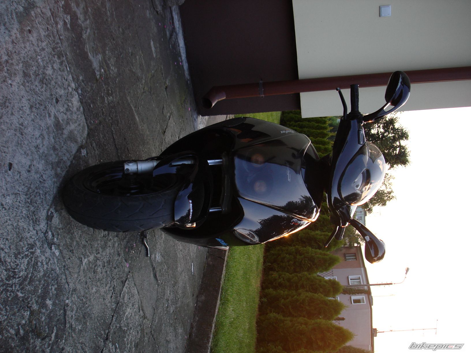 Bike Photo 987976