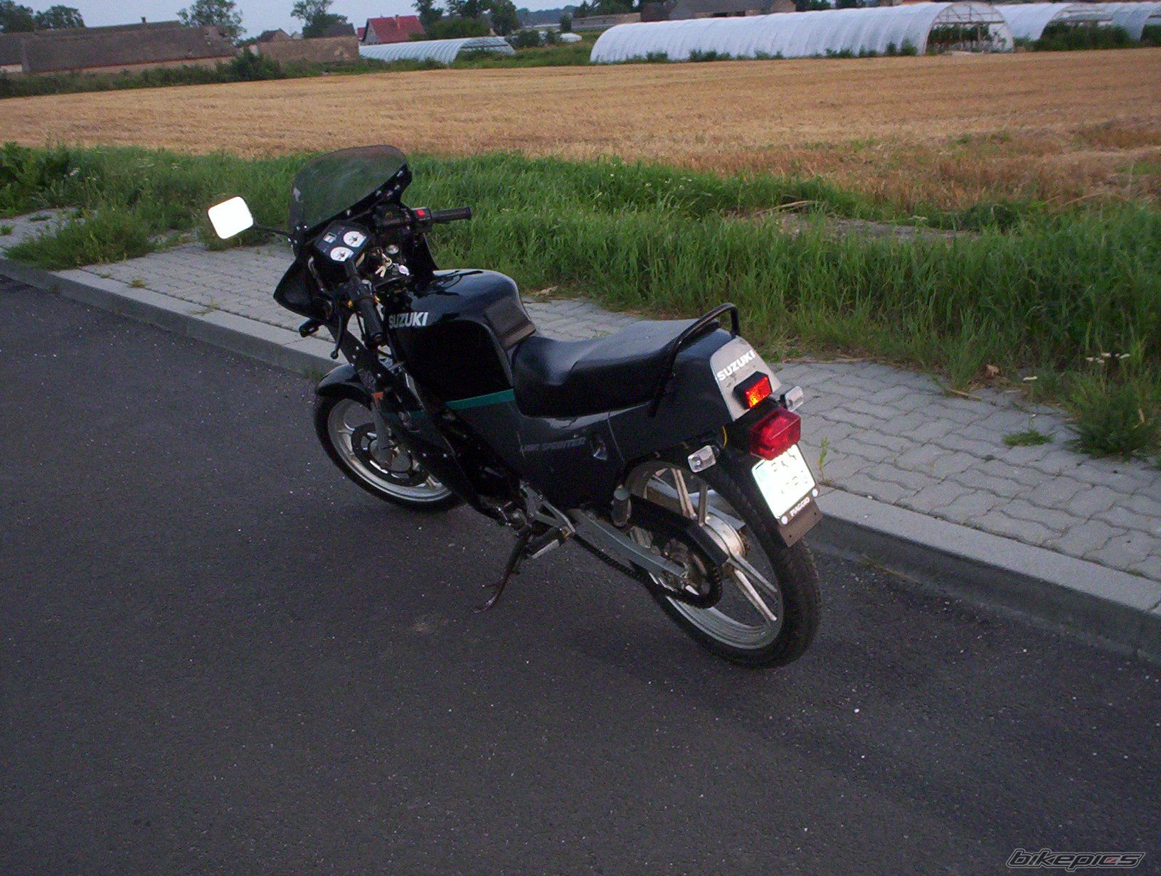 Photo 987977