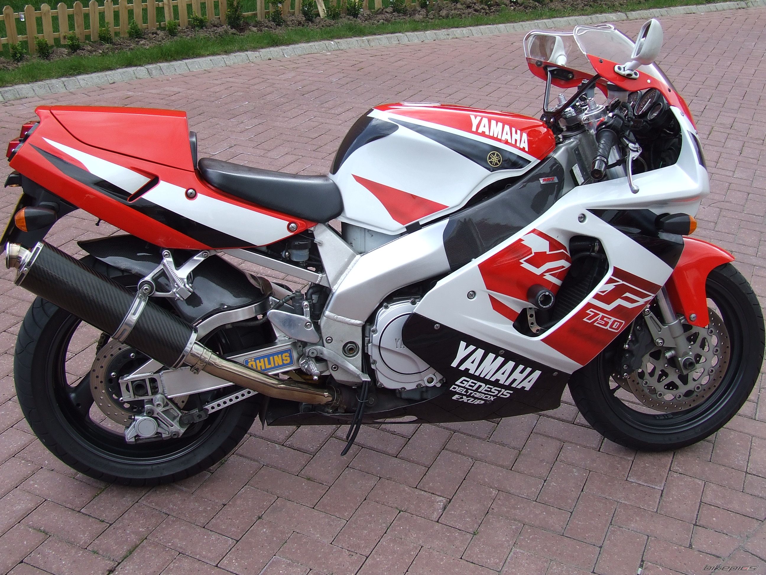 Bike Photo 988001