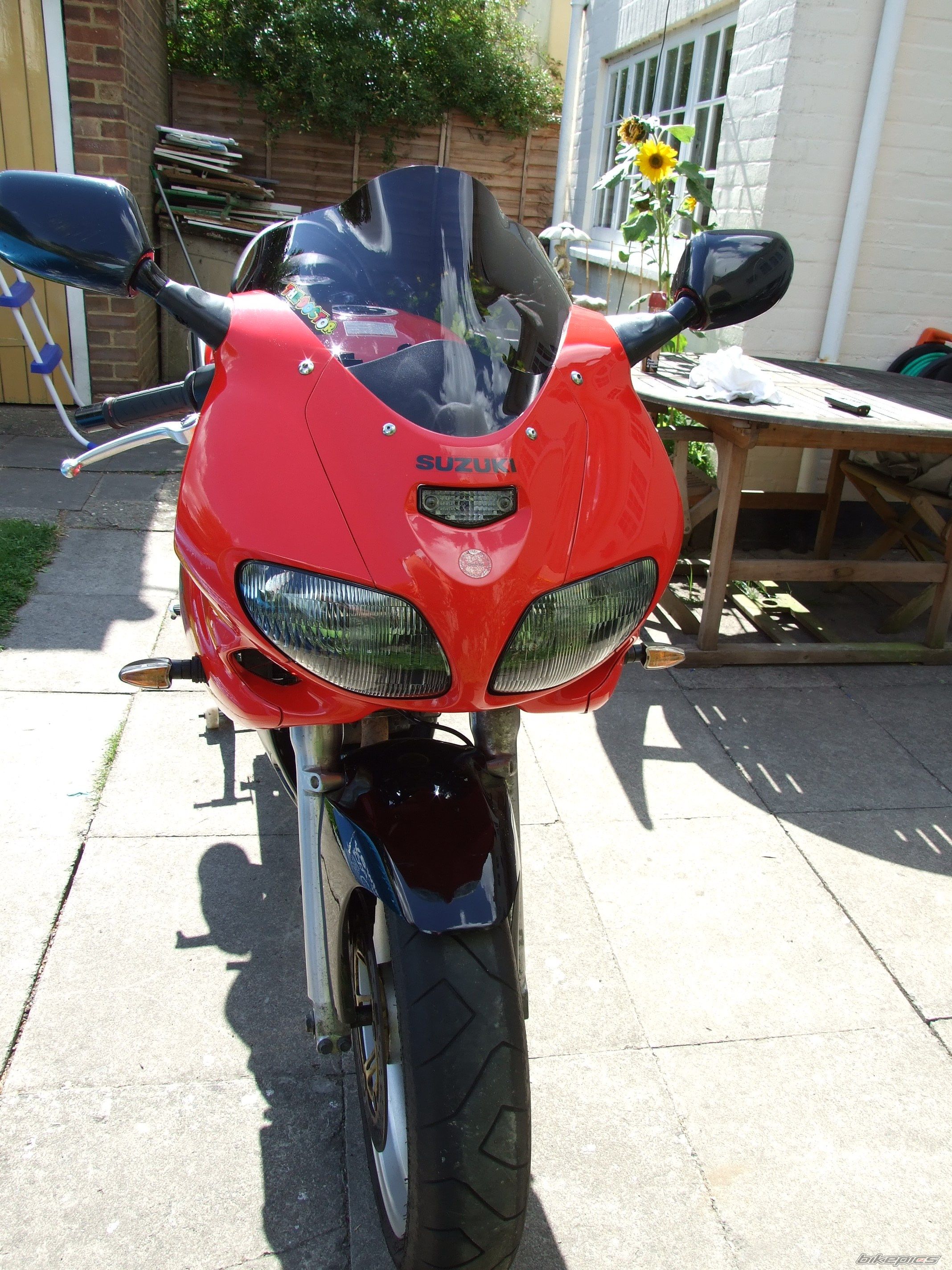Photo 988007