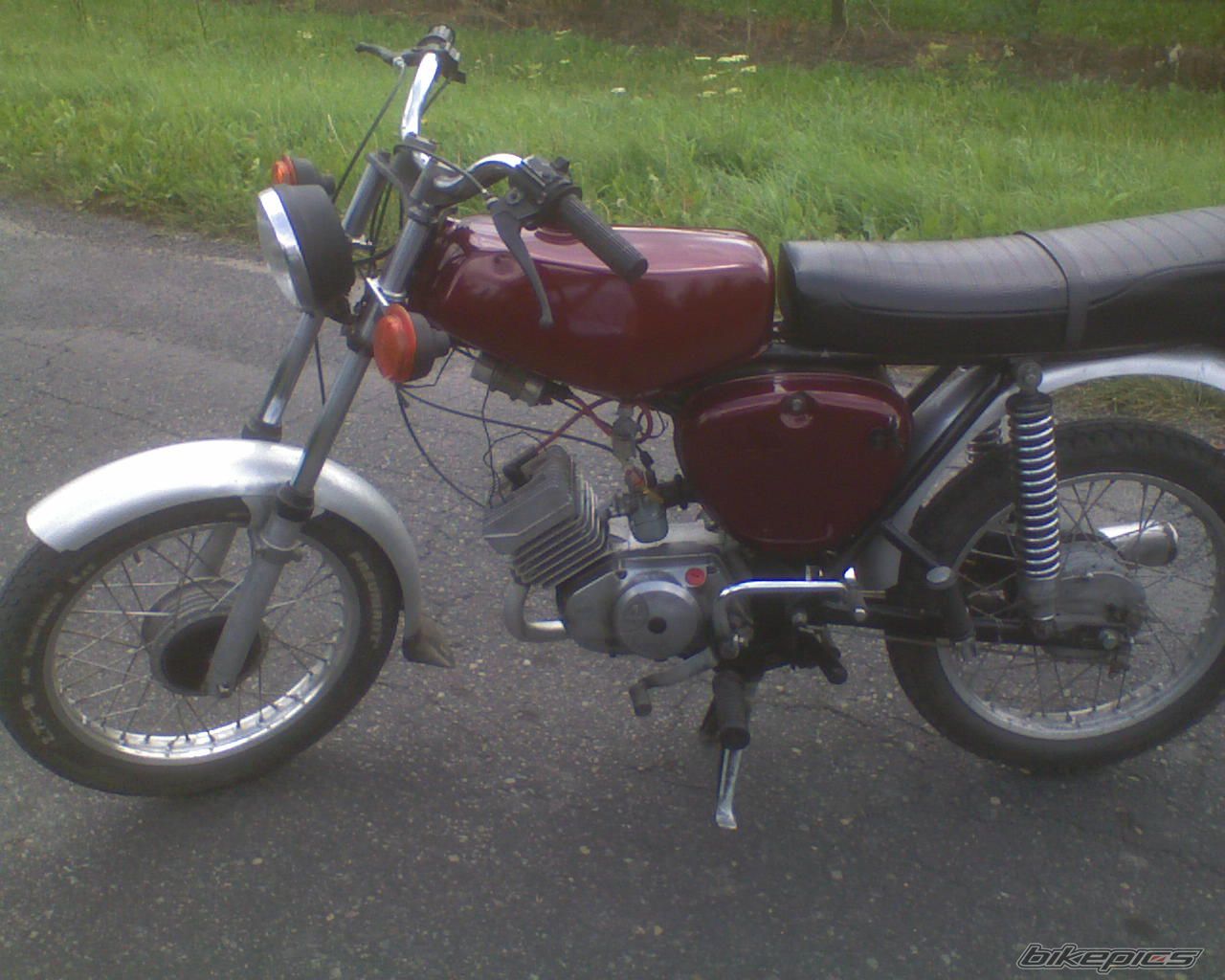 Bike Photo 988051