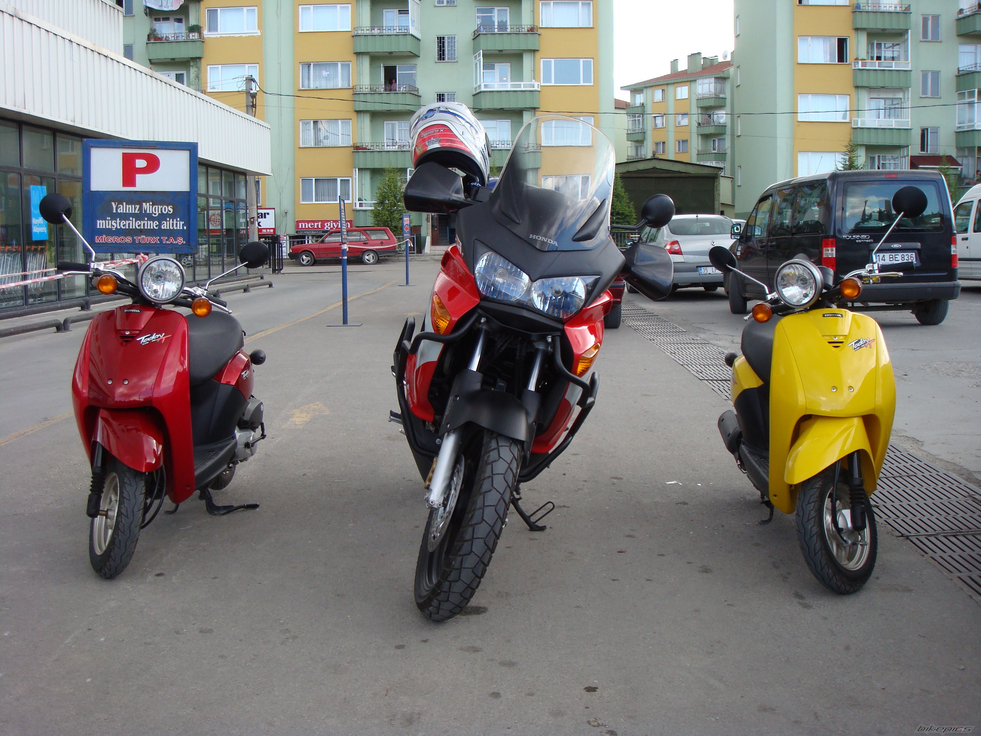 Bike Photo 988128