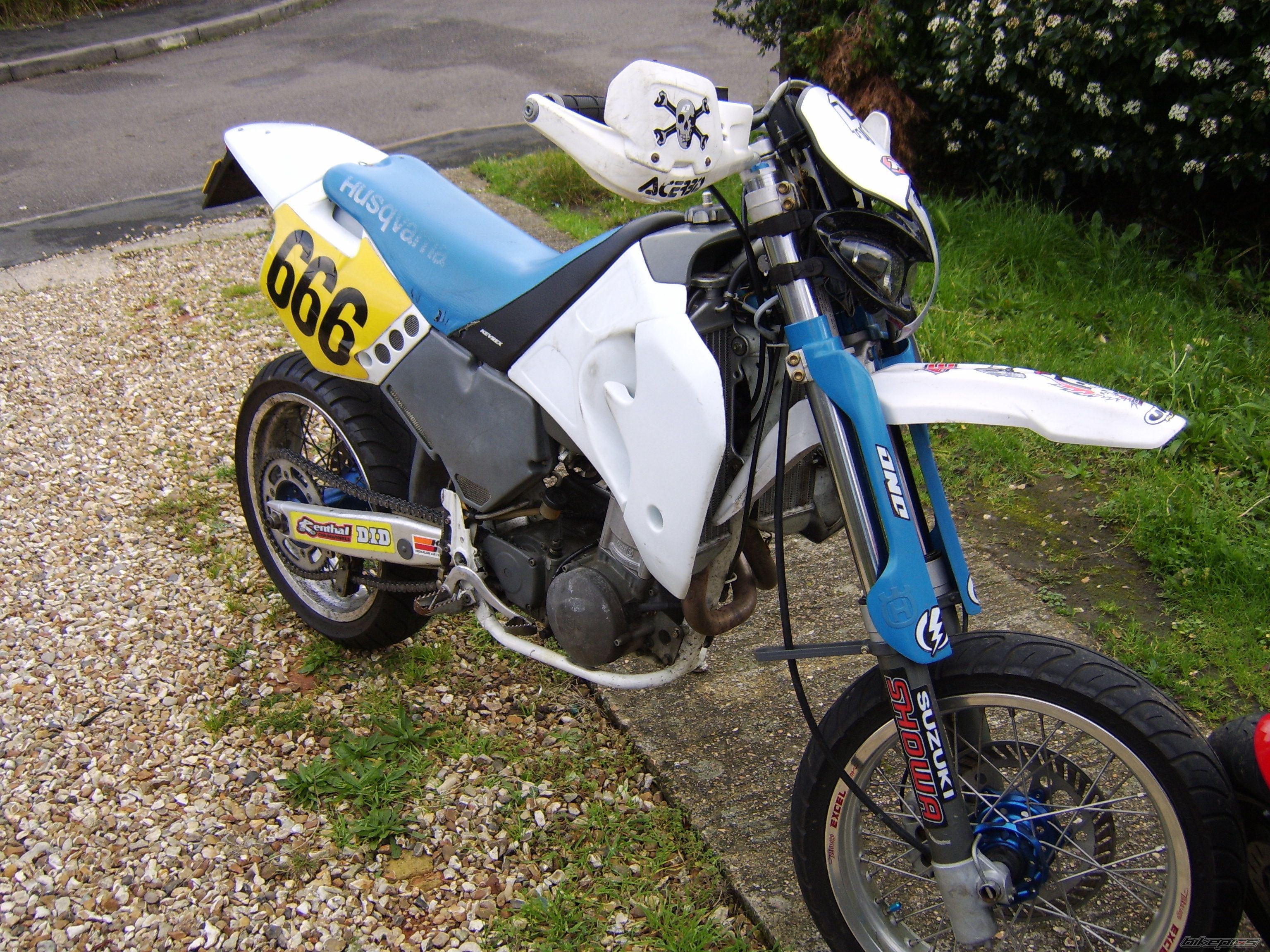 Bike Photo 988192