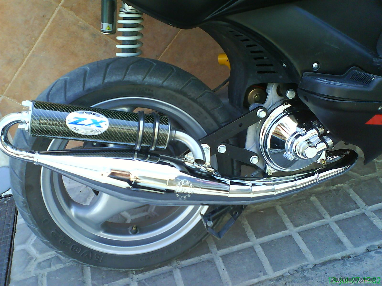 Photo 988210