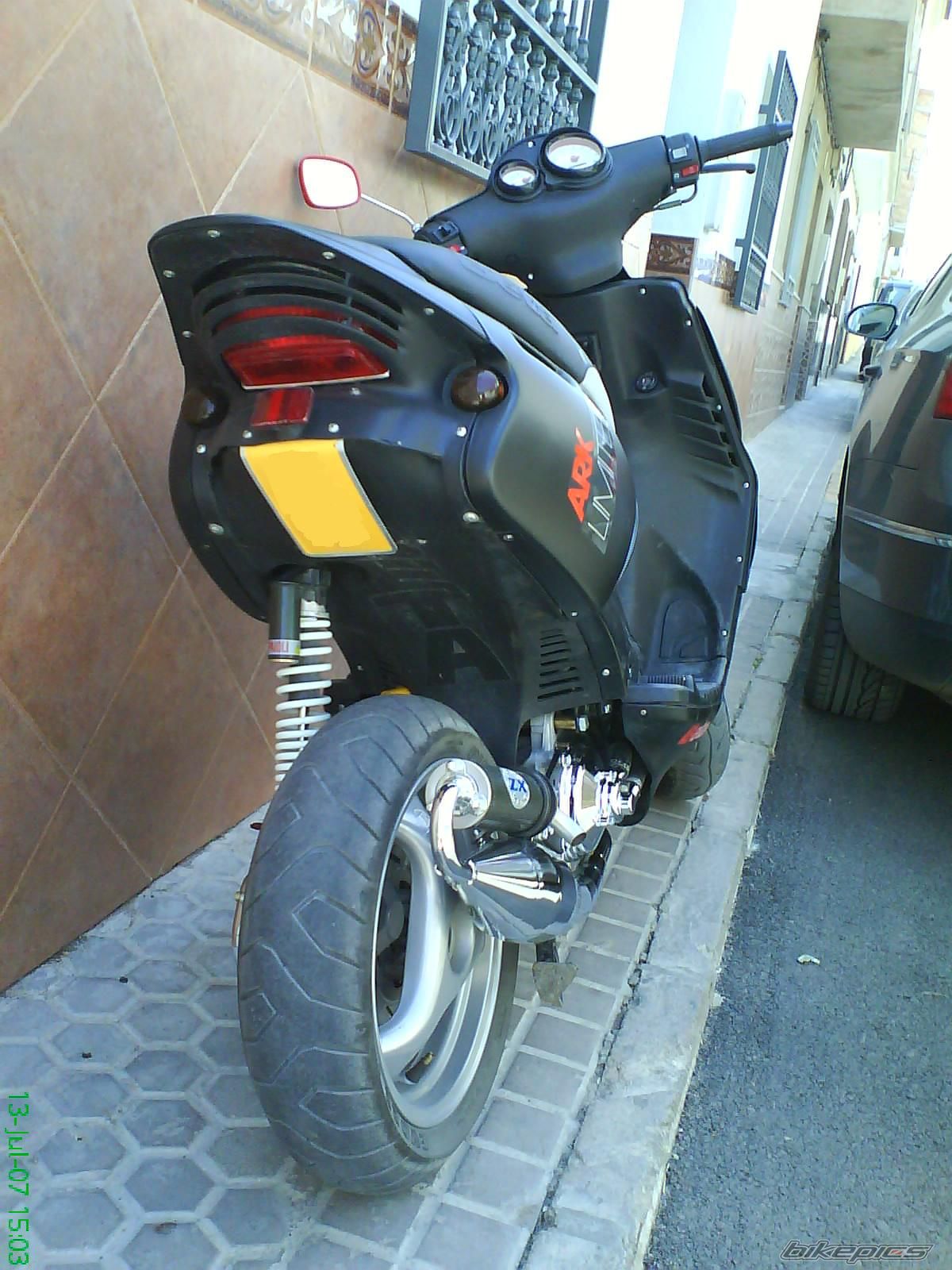 Bike Photo 988212