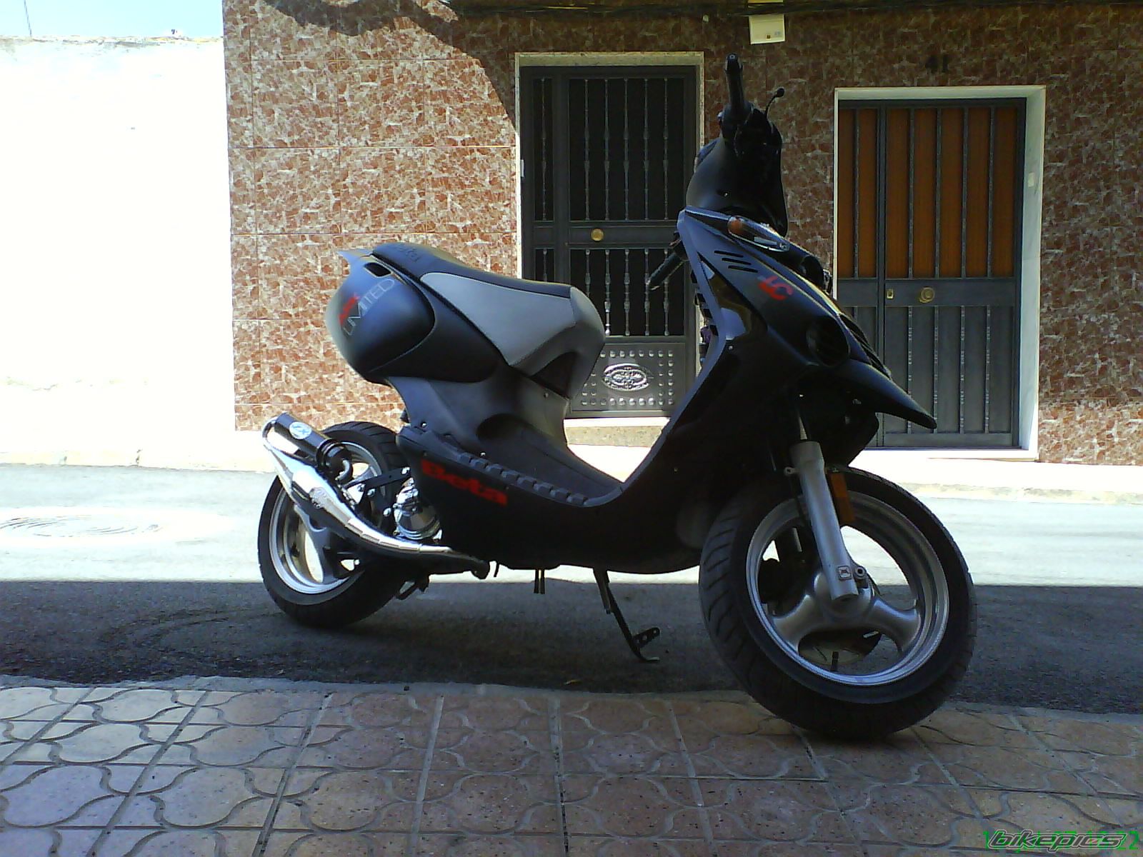 Bike Photo 988218