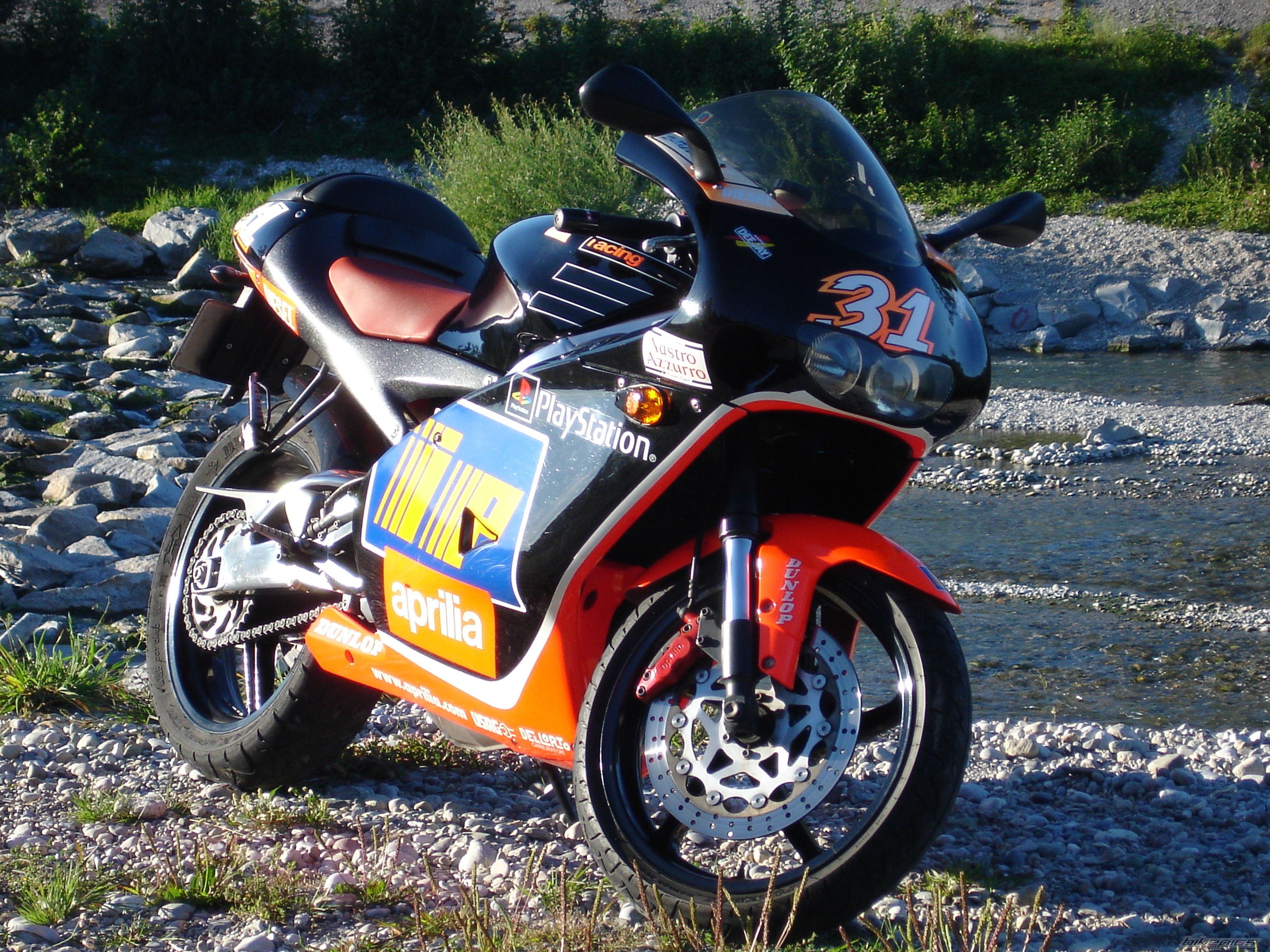 Photo 988313