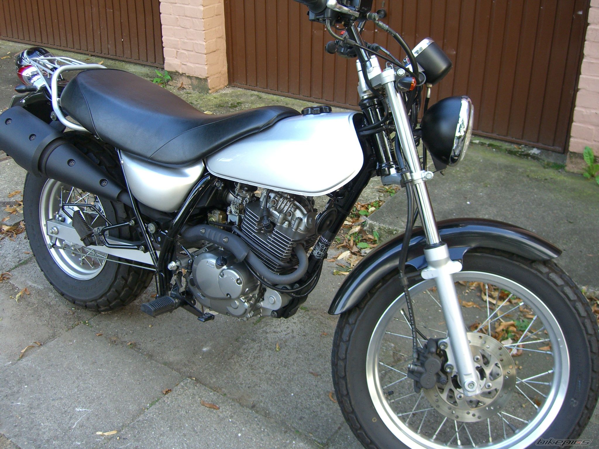 Bike Photo 988317
