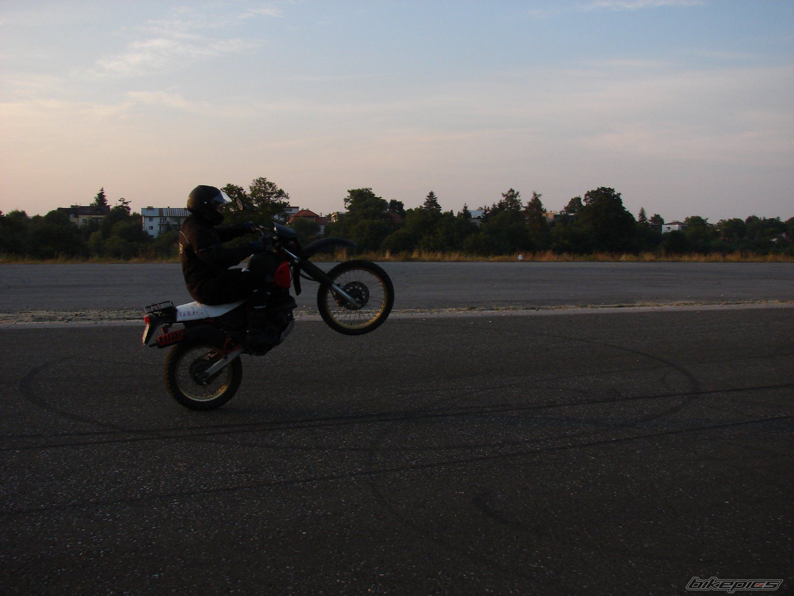 Photo 988377