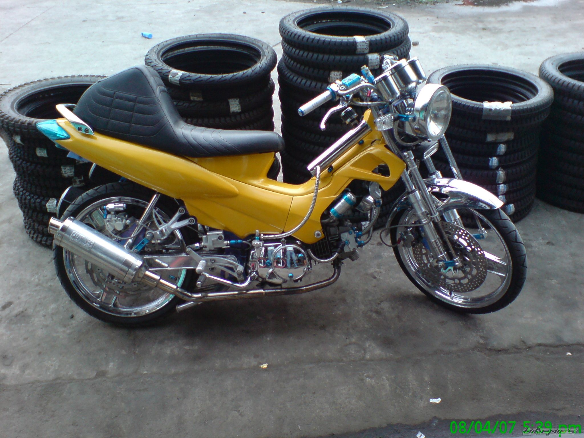 Bike Photo 988396