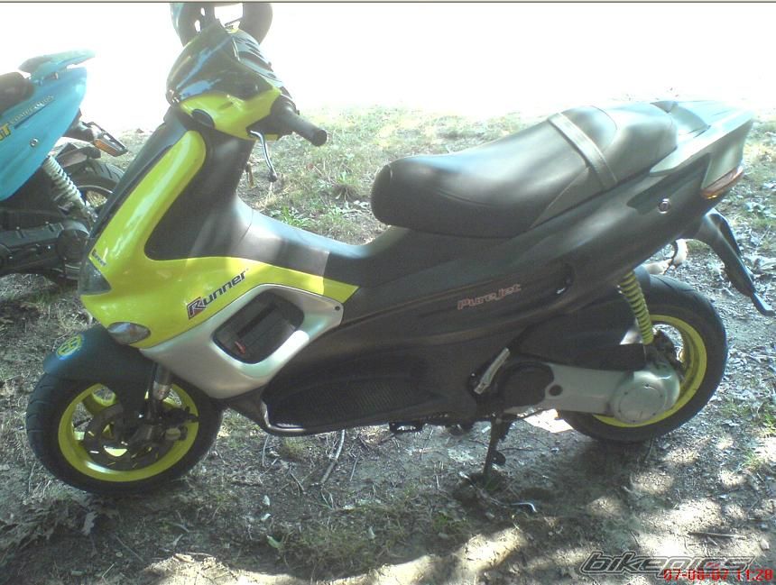 Bike Photo 988401