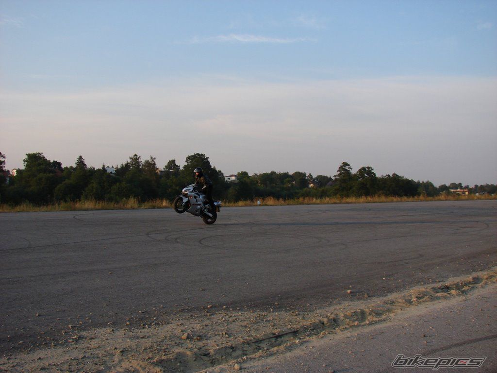 Bike Photo 988504
