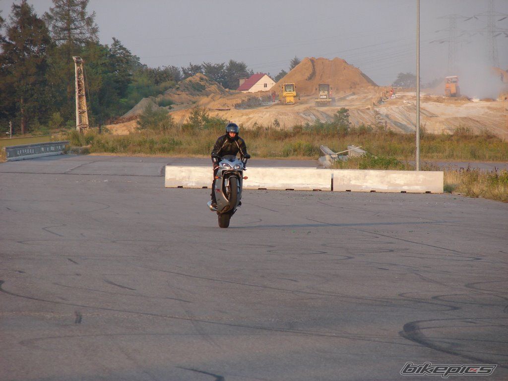 Bike Photo 988517