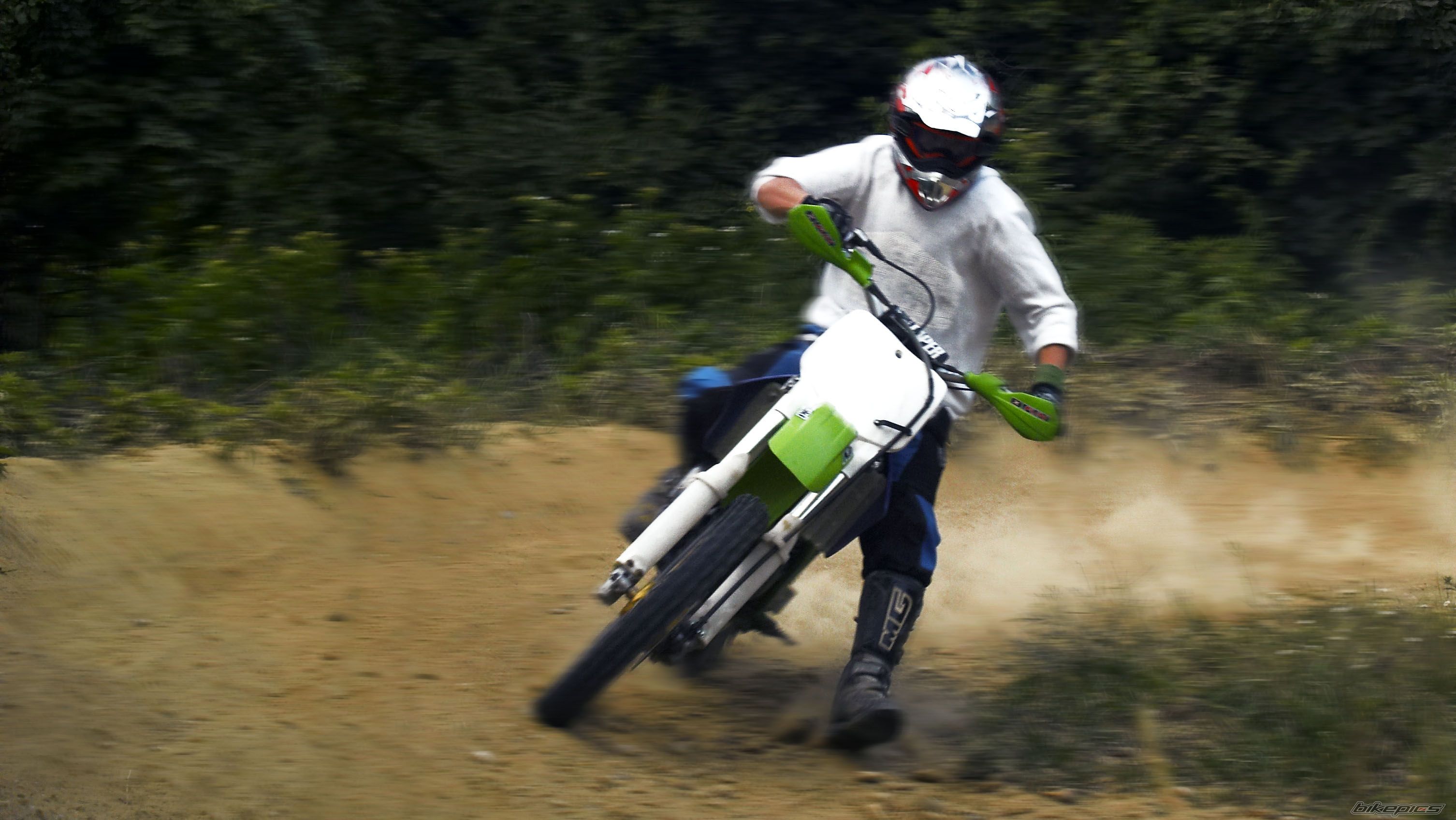 Bike Photo 988566