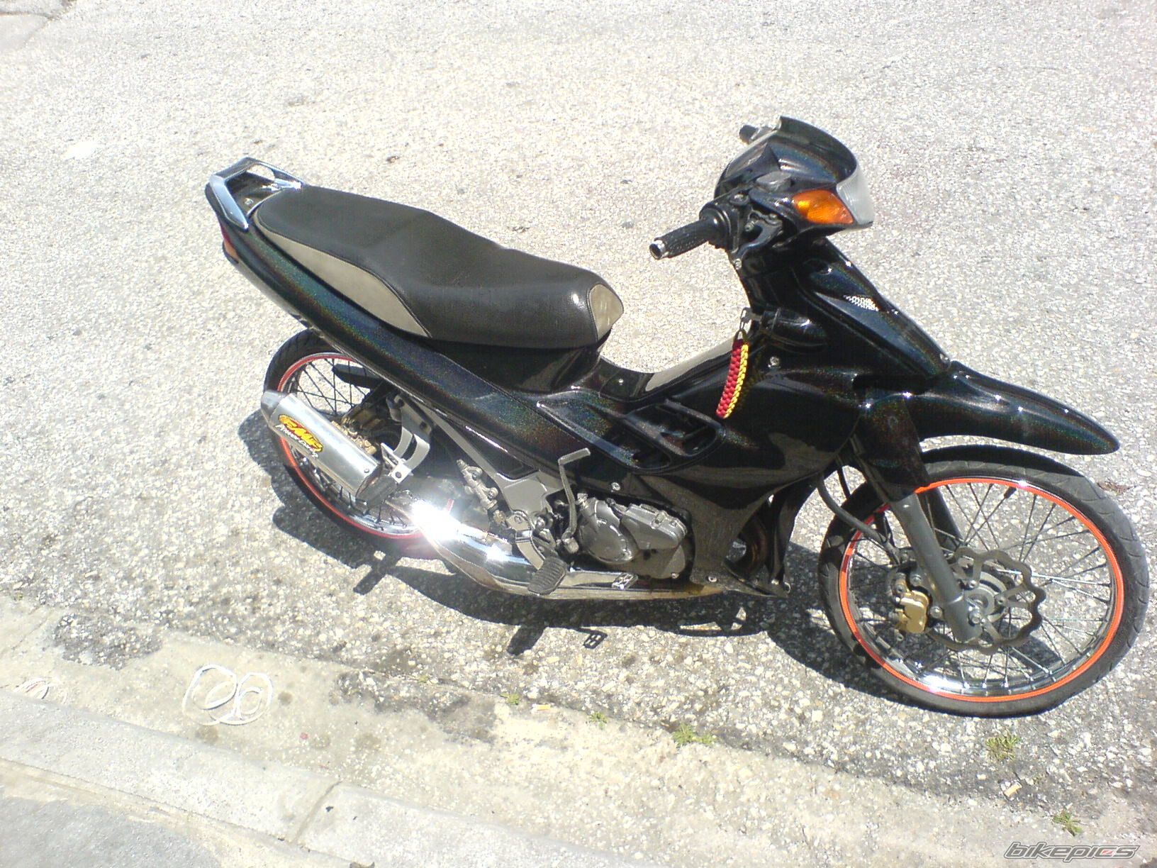 Bike Photo 988739