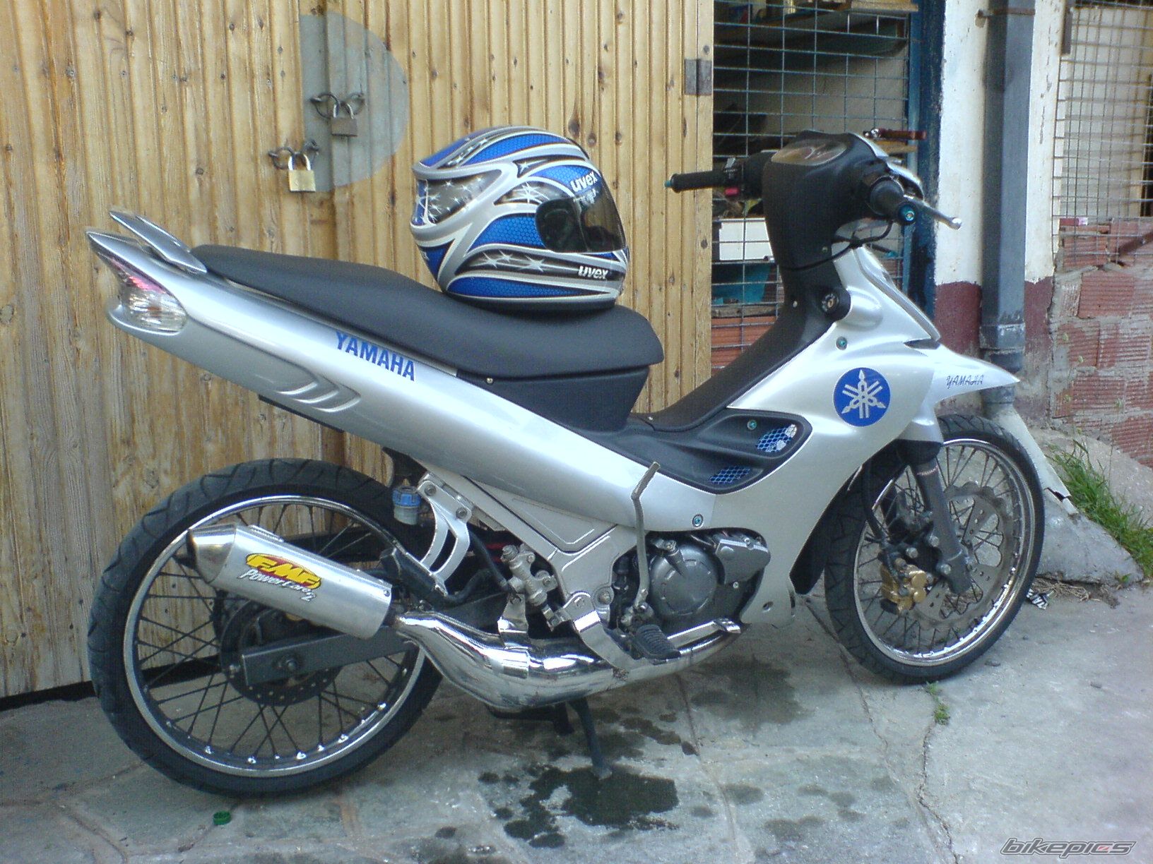 Bike Photo 988779