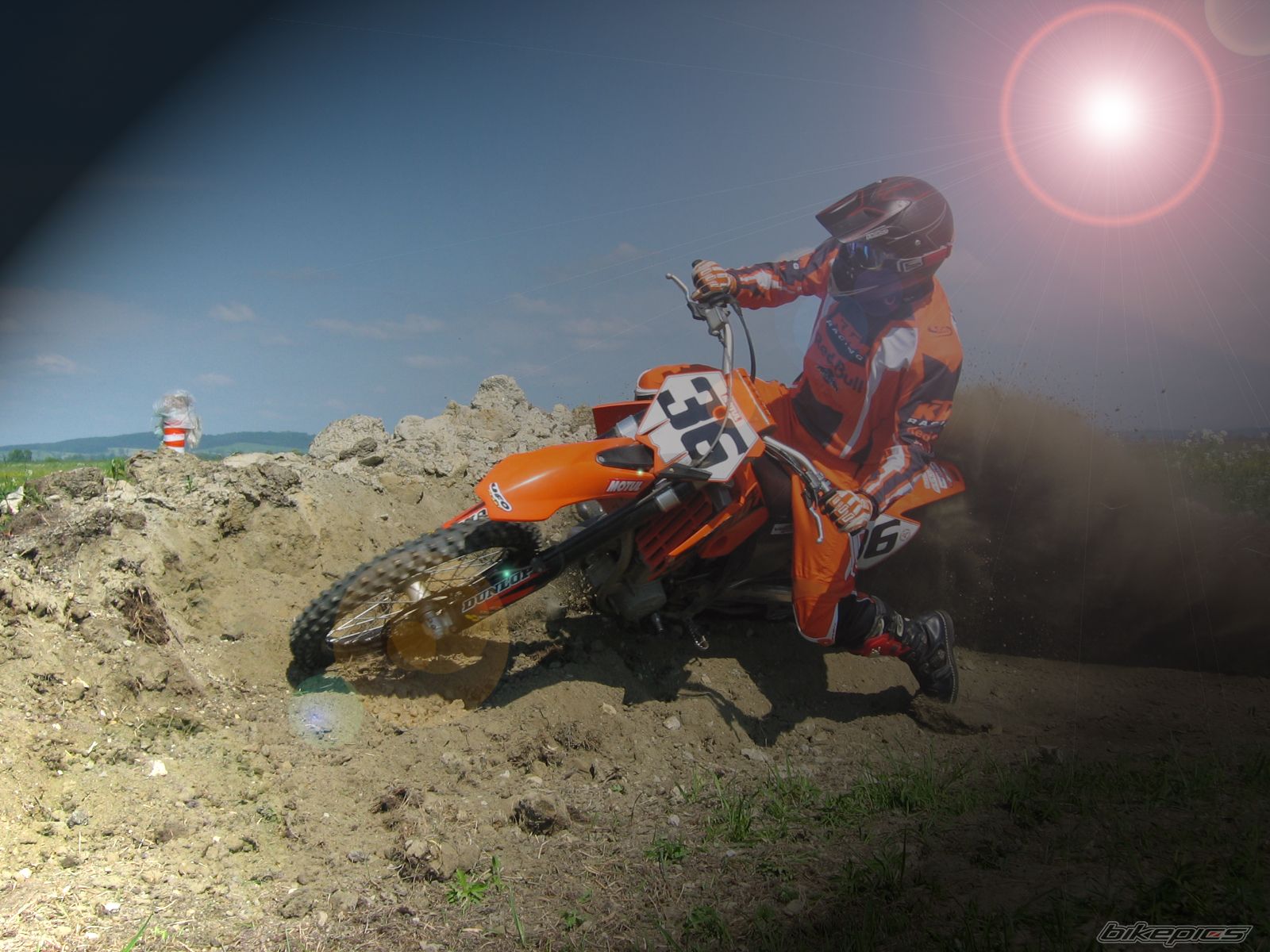 Bike Photo 988831