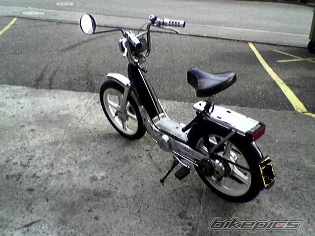 Photo 988835