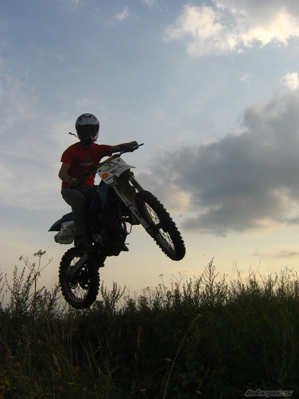 Bike Photo 988844