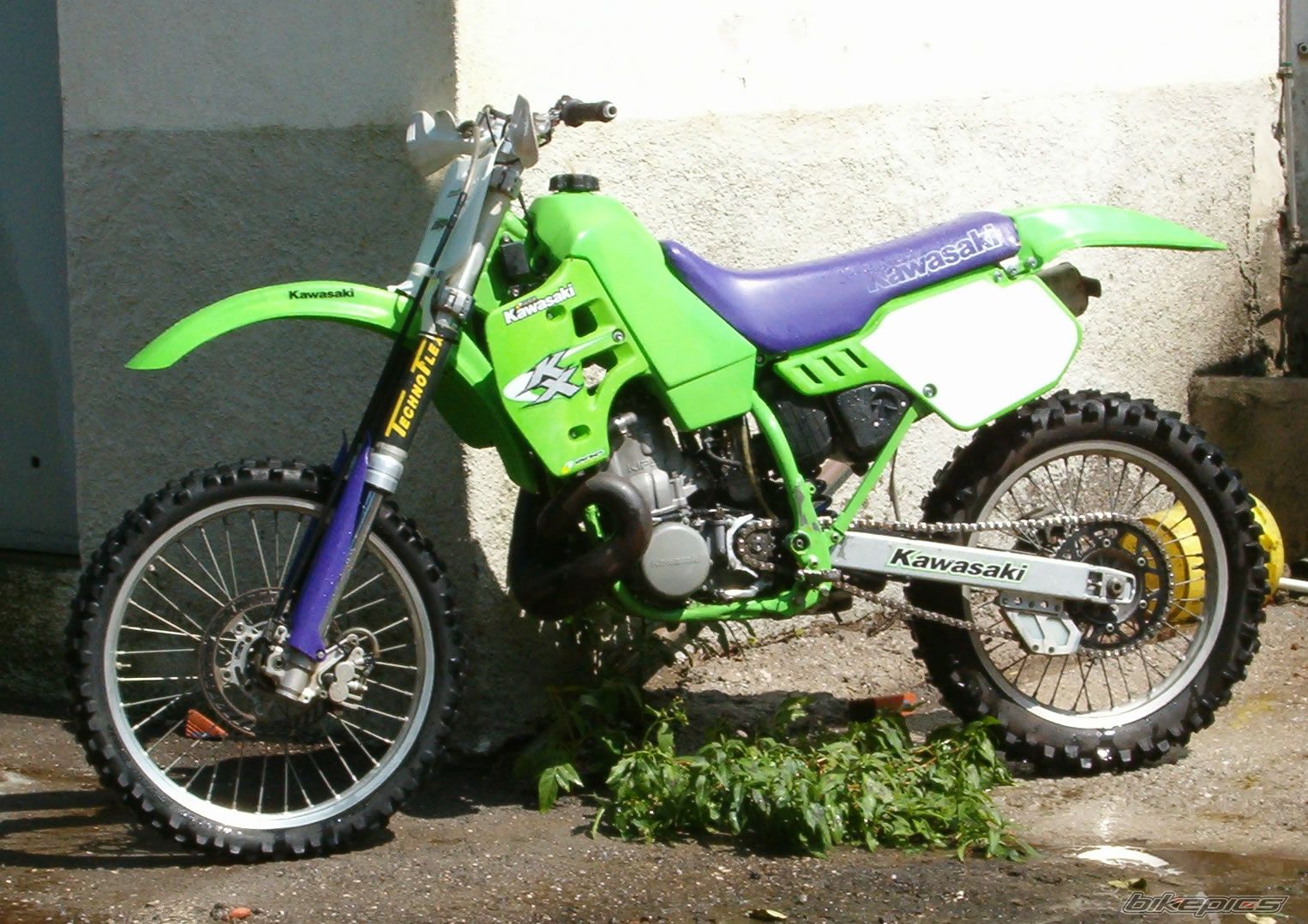Bike Photo 988855