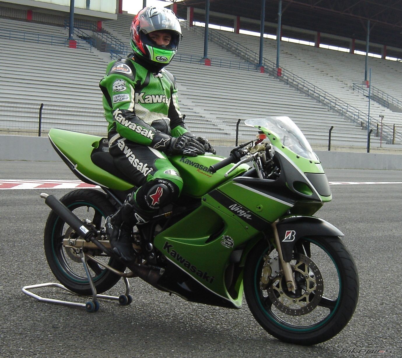 Bike Photo 989013