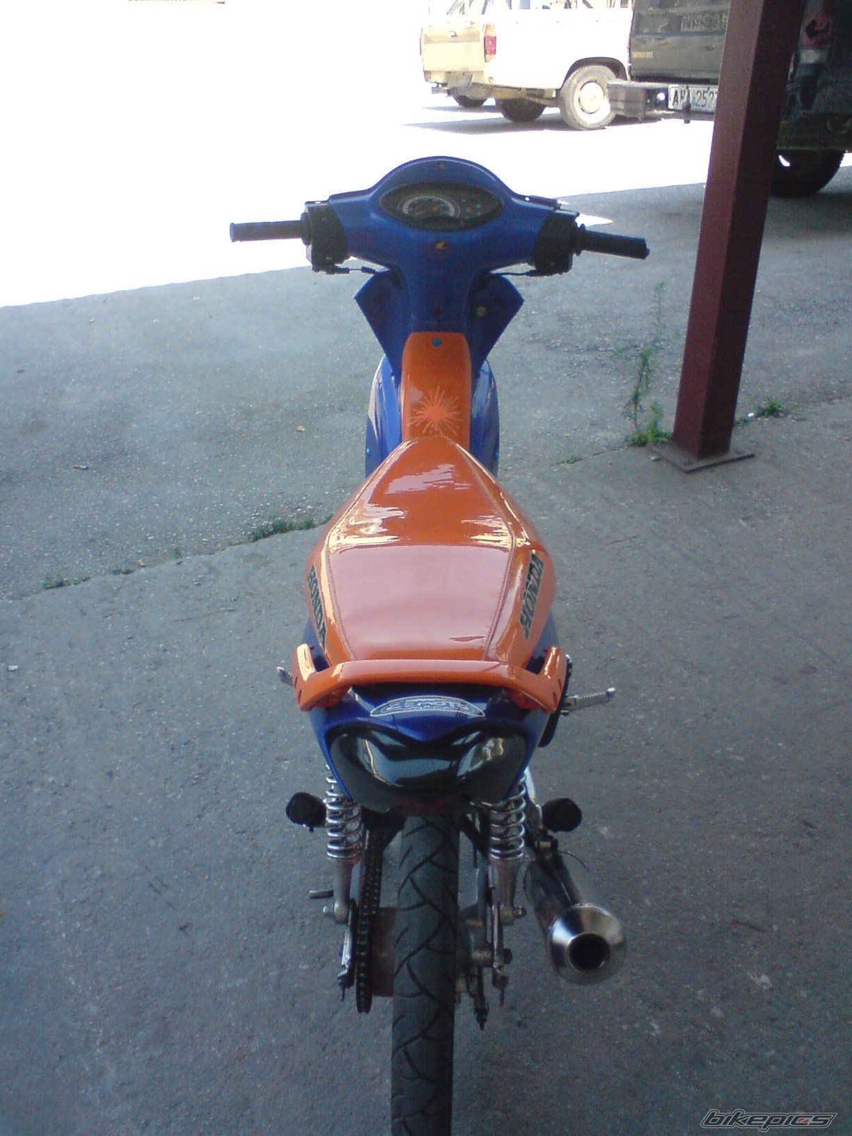 Bike Photo 989338