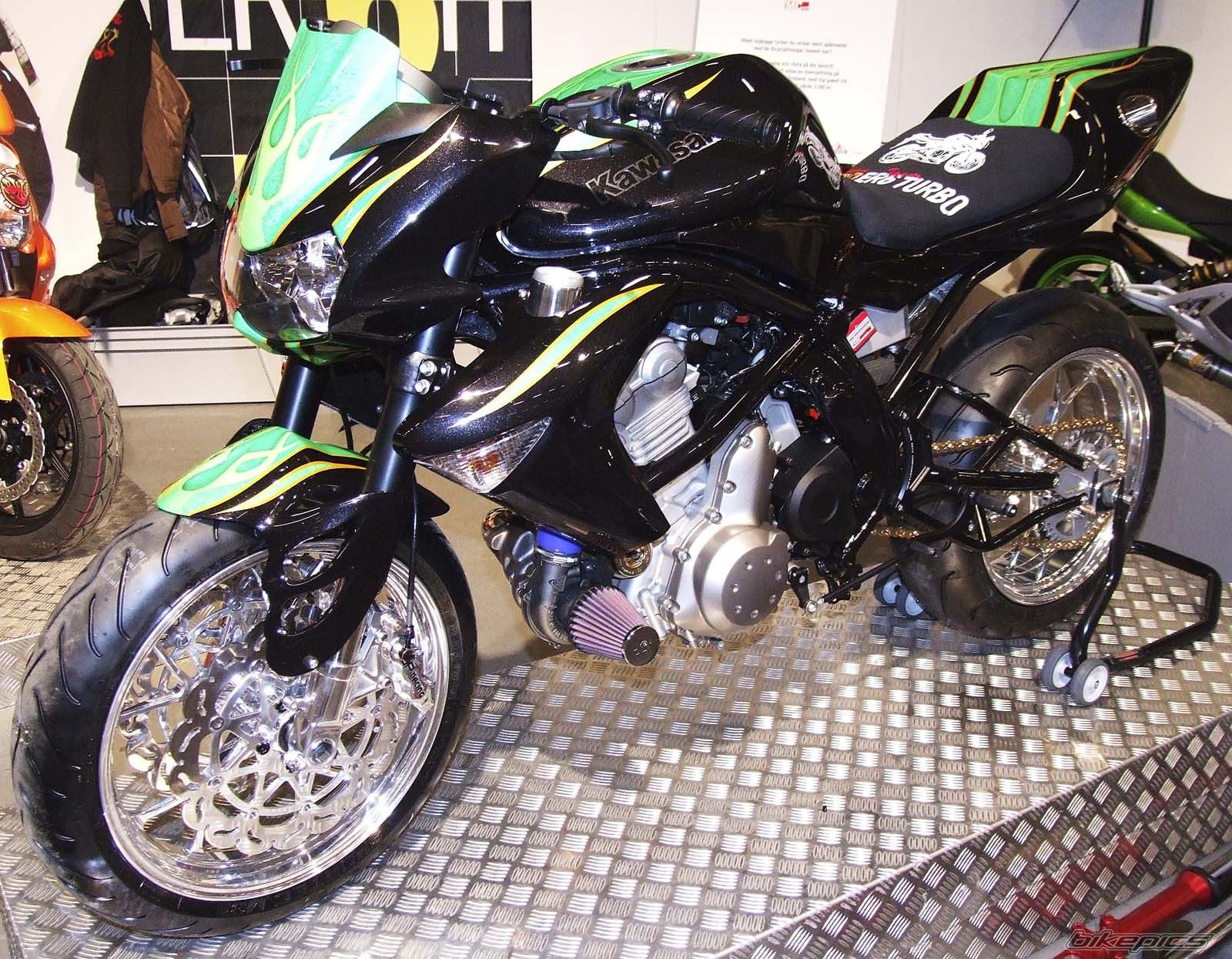 Bike Photo 989348
